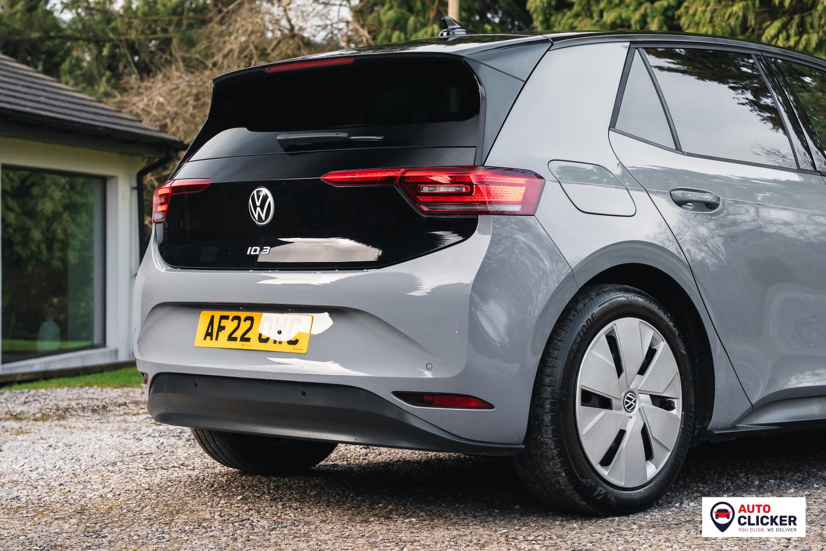 Volkswagen ID.3 Pro Performance 58kWh Family Hatchback 5dr Electric Auto (204 ps)