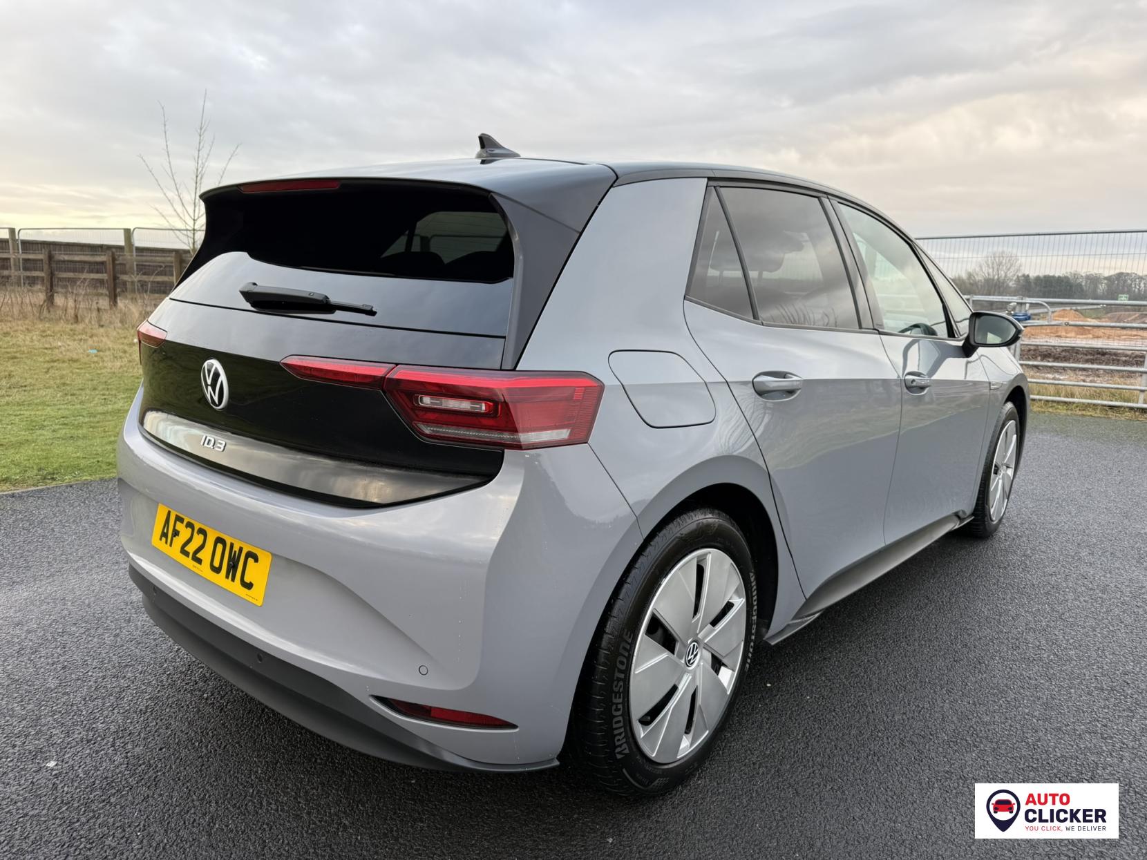 Volkswagen ID.3 Pro Performance 58kWh Family Hatchback 5dr Electric Auto (204 ps)