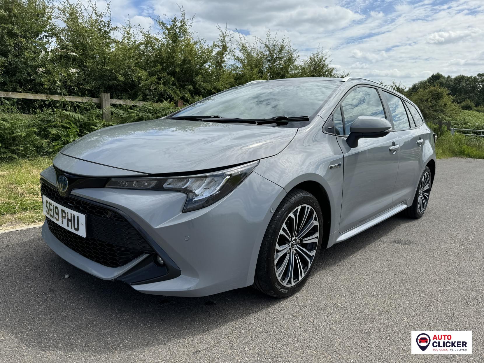 Toyota Corolla 1.8 VVT-h Design Touring Sports 5dr Petrol Hybrid CVT Euro 6 (s/s) (122 ps)