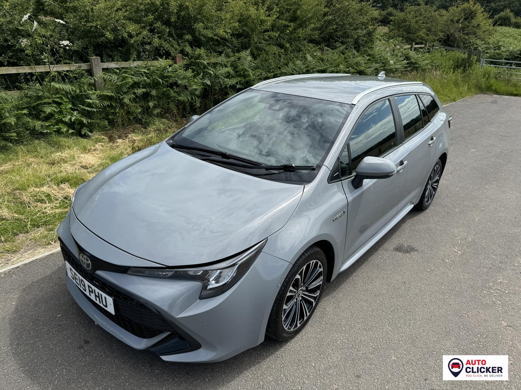 Toyota Corolla 1.8 VVT-h Design Touring Sports 5dr Petrol Hybrid CVT Euro 6 (s/s) (122 ps)