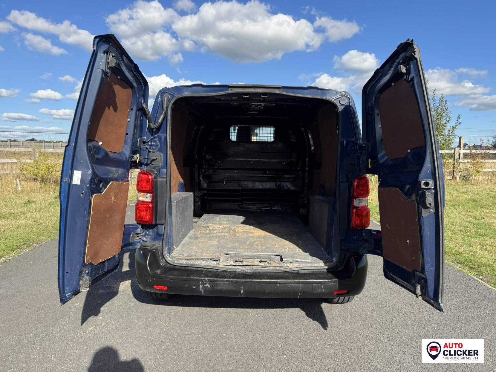 Toyota ProAce 1.6D Icon Medium Panel Van 6dr Diesel Manual MWB Euro 6 (s/s) (115 ps)