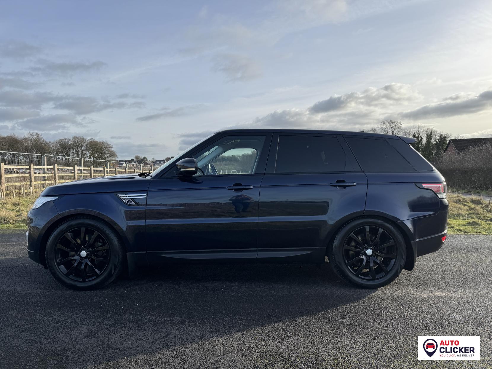 Land Rover Range Rover Sport 3.0 SD V6 HSE SUV 5dr Diesel Auto 4WD Euro 6 (s/s) (306 ps)