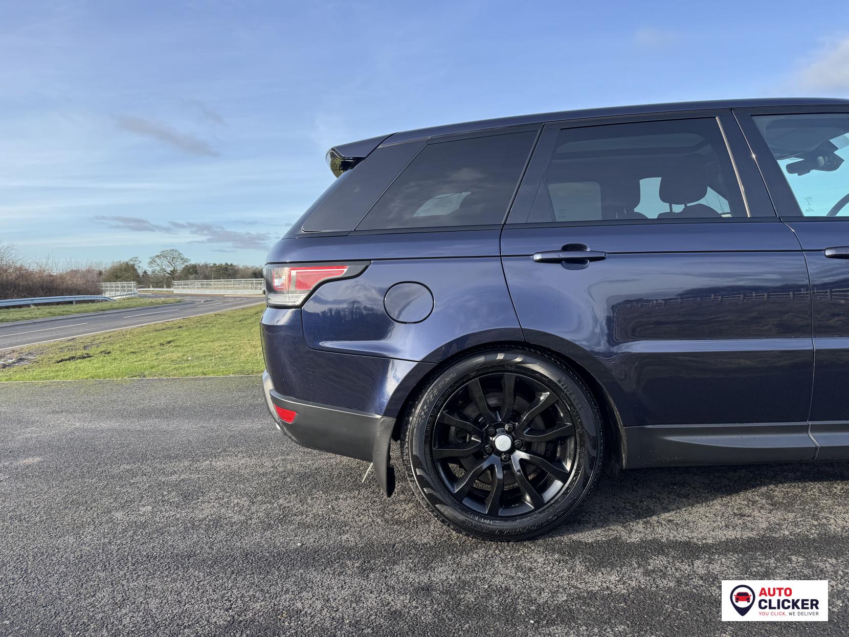 Land Rover Range Rover Sport 3.0 SD V6 HSE SUV 5dr Diesel Auto 4WD Euro 6 (s/s) (306 ps)