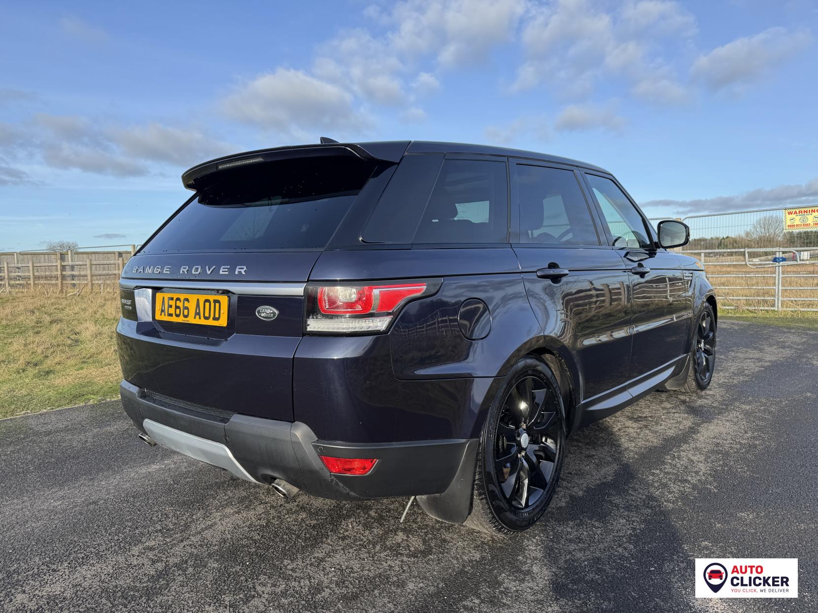 Land Rover Range Rover Sport 3.0 SD V6 HSE SUV 5dr Diesel Auto 4WD Euro 6 (s/s) (306 ps)