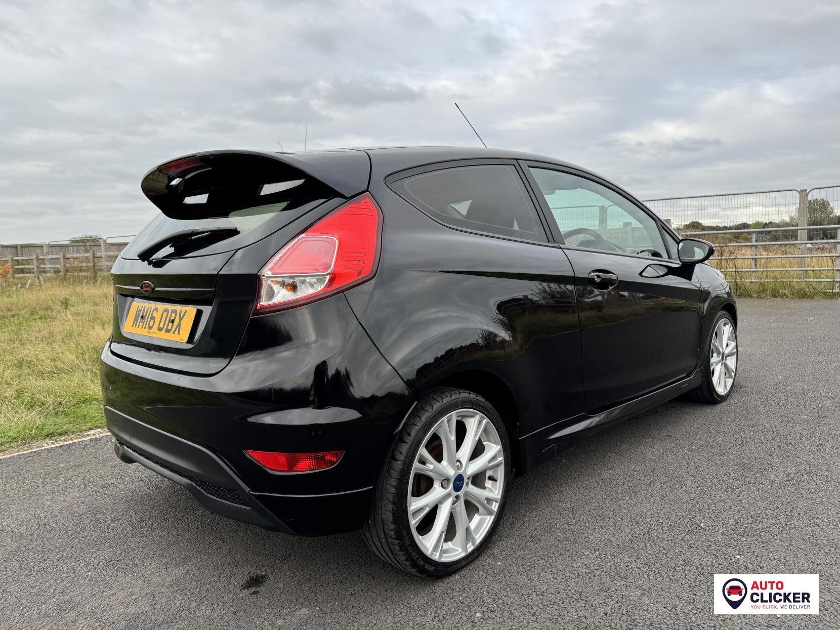 Ford Fiesta 1.0T EcoBoost Zetec S Hatchback 3dr Petrol Manual Euro 6 (s/s) (125 ps)