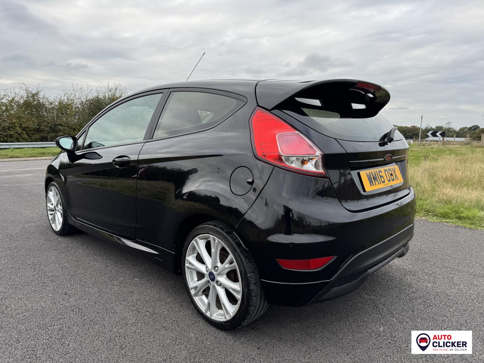 Ford Fiesta 1.0T EcoBoost Zetec S Hatchback 3dr Petrol Manual Euro 6 (s/s) (125 ps)