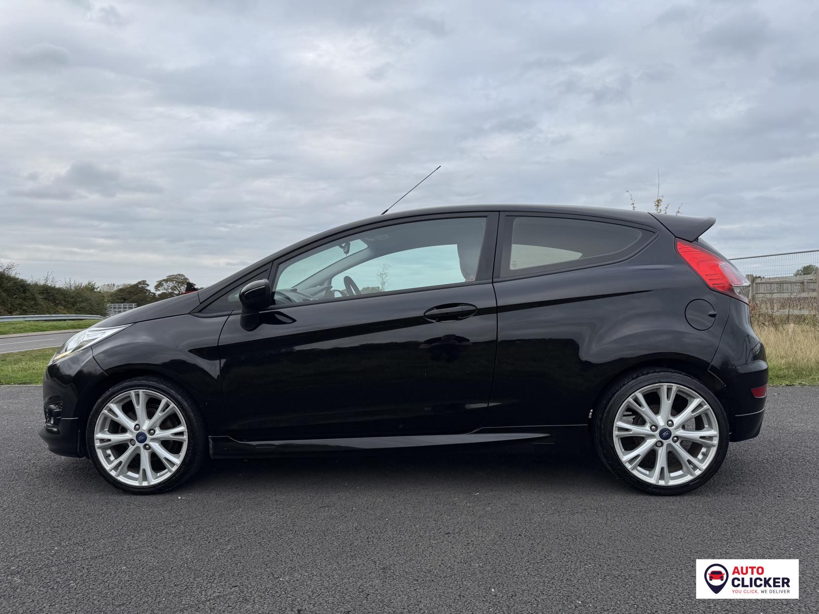 Ford Fiesta 1.0T EcoBoost Zetec S Hatchback 3dr Petrol Manual Euro 6 (s/s) (125 ps)