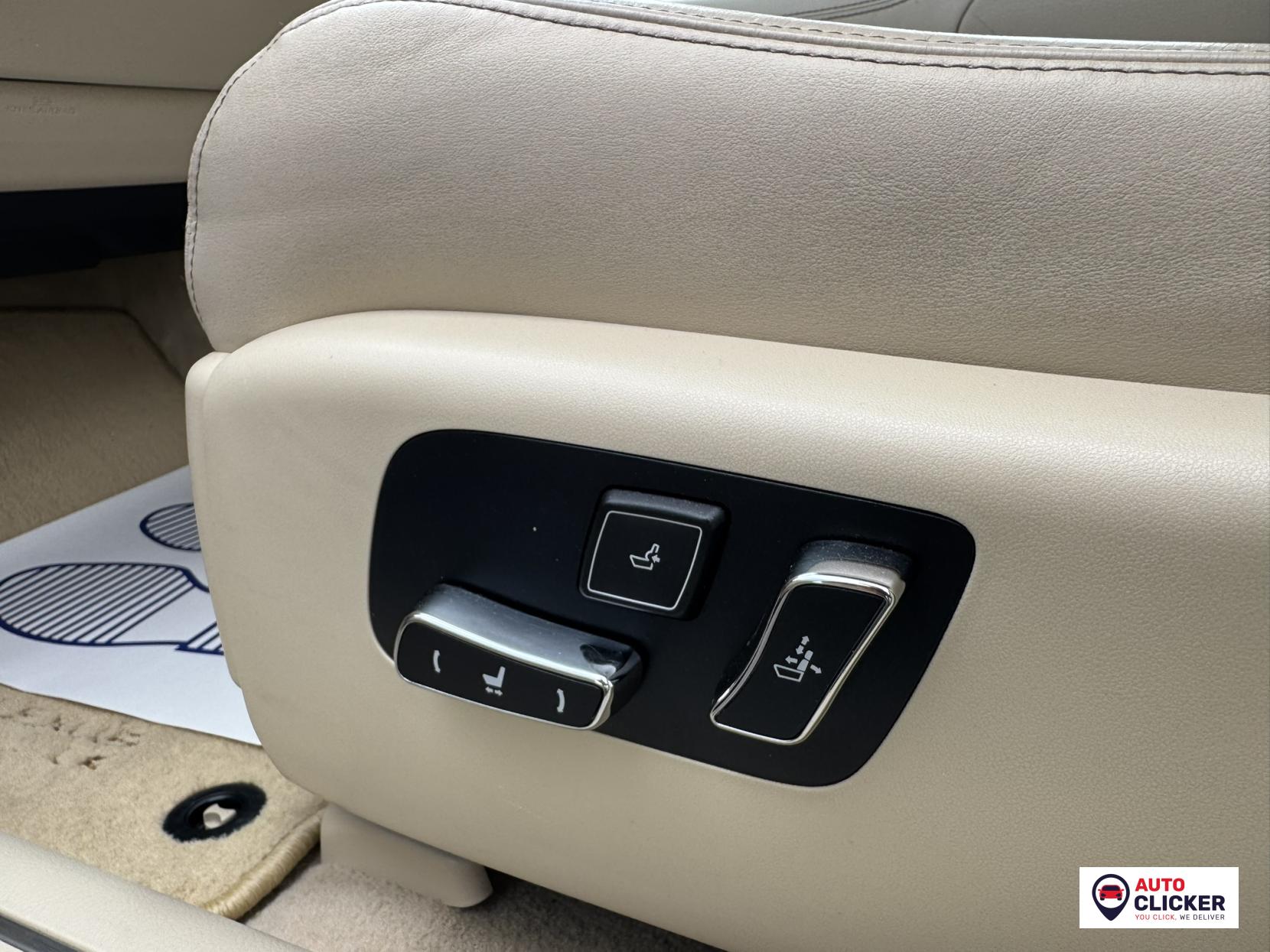 Lexus LS 4.6 460 V8 Luxury Saloon 4dr Petrol Auto Euro 5 (388 ps)