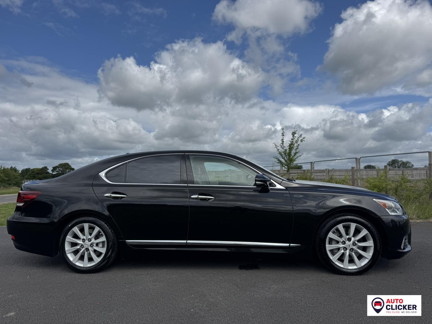 Lexus LS 4.6 460 V8 Luxury Saloon 4dr Petrol Auto Euro 5 (388 ps)