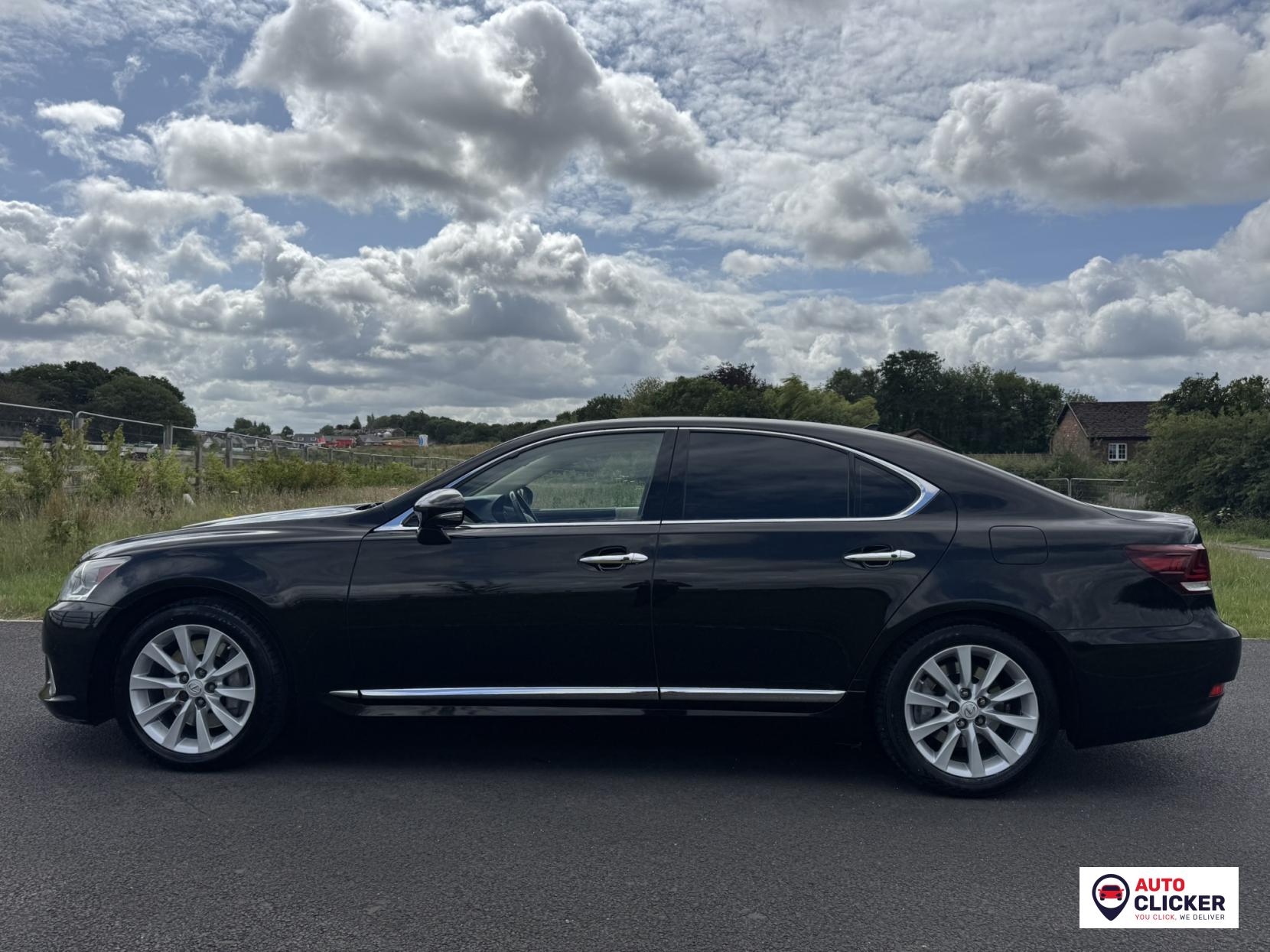 Lexus LS 4.6 460 V8 Luxury Saloon 4dr Petrol Auto Euro 5 (388 ps)