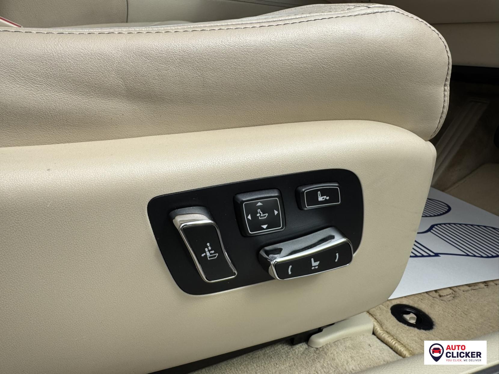 Lexus LS 4.6 460 V8 Luxury Saloon 4dr Petrol Auto Euro 5 (388 ps)