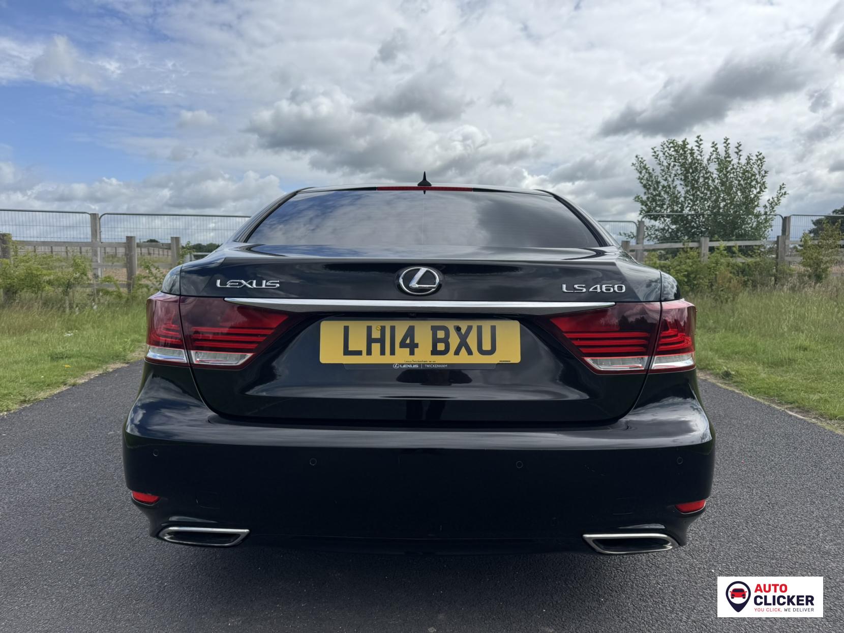 Lexus LS 4.6 460 V8 Luxury Saloon 4dr Petrol Auto Euro 5 (388 ps)
