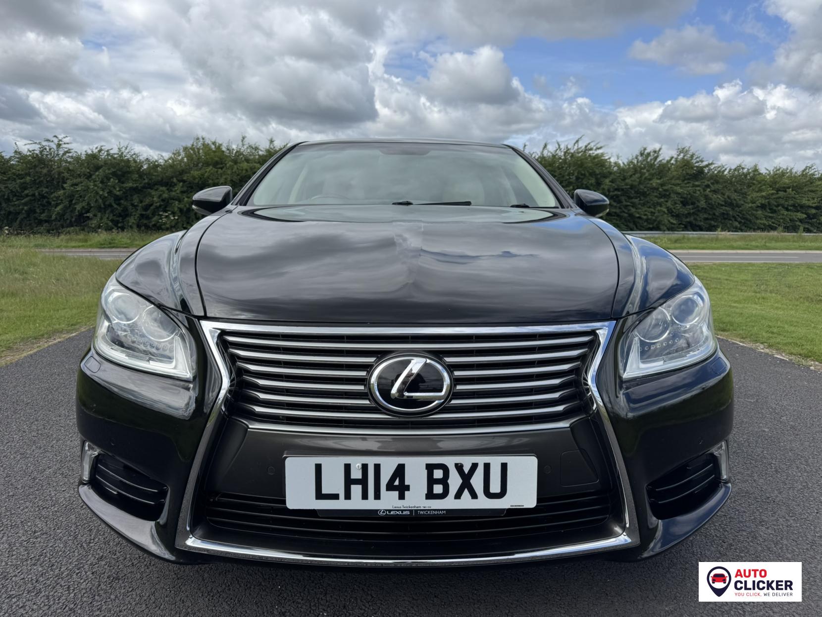 Lexus LS 4.6 460 V8 Luxury Saloon 4dr Petrol Auto Euro 5 (388 ps)
