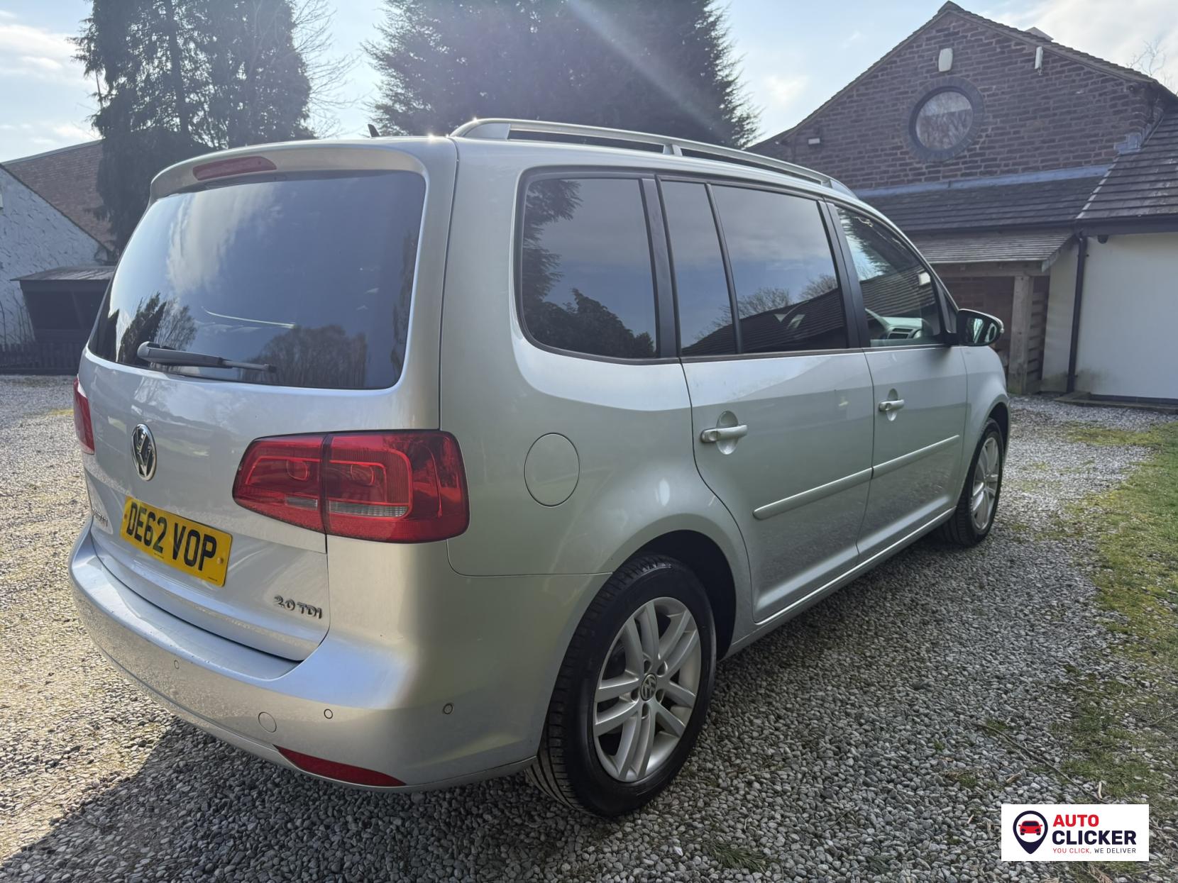 Volkswagen Touran 2.0 TDI SE MPV 5dr Diesel DSG Euro 5 (140 ps)