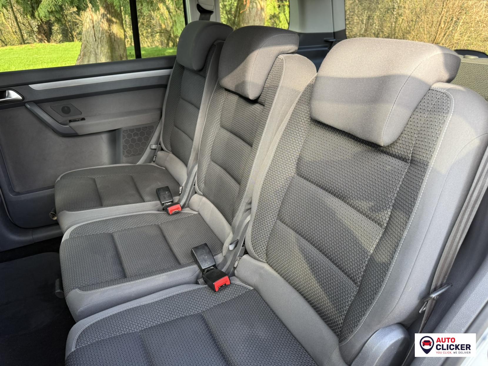 Volkswagen Touran 2.0 TDI SE MPV 5dr Diesel DSG Euro 5 (140 ps)