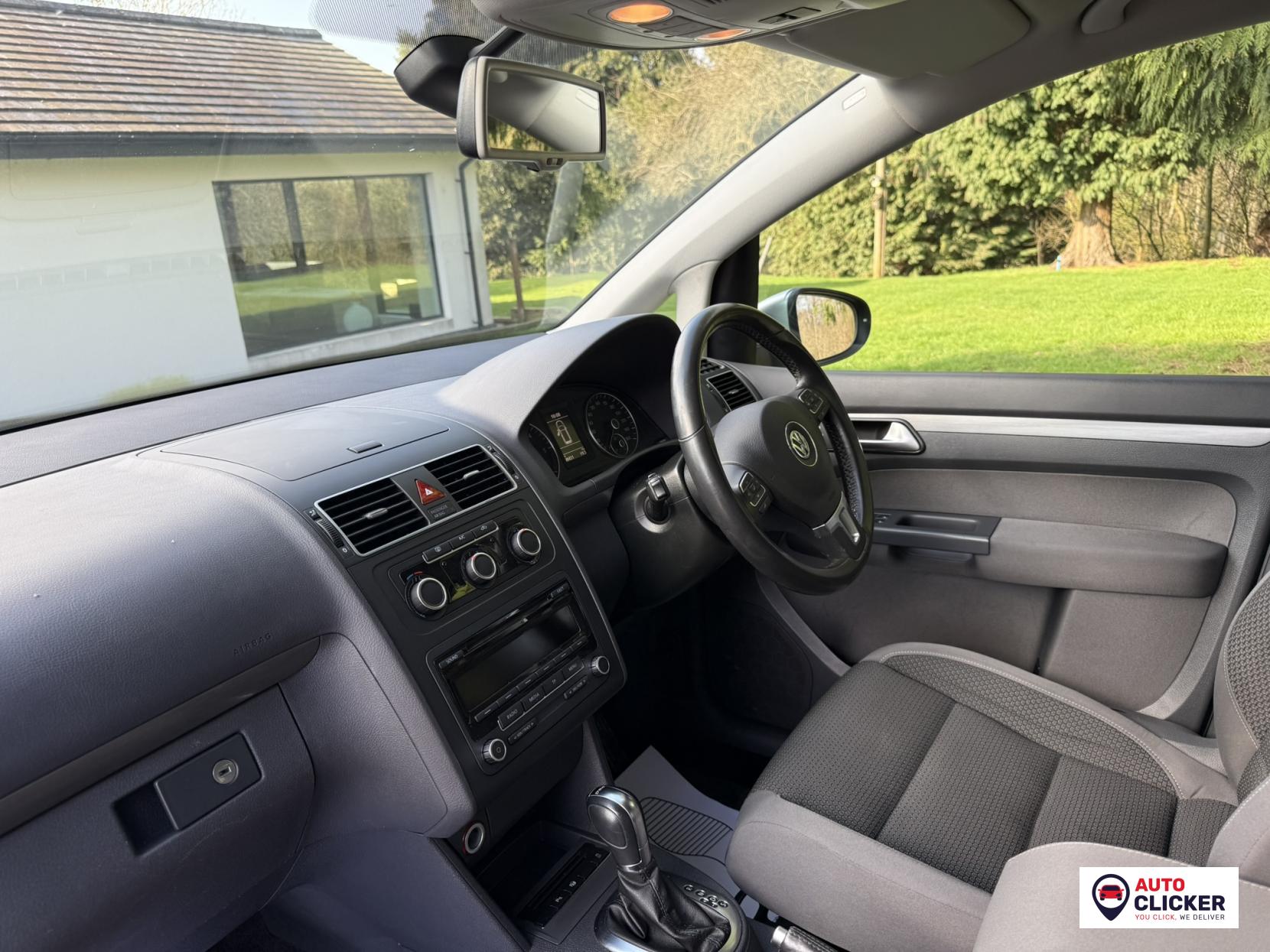 Volkswagen Touran 2.0 TDI SE MPV 5dr Diesel DSG Euro 5 (140 ps)