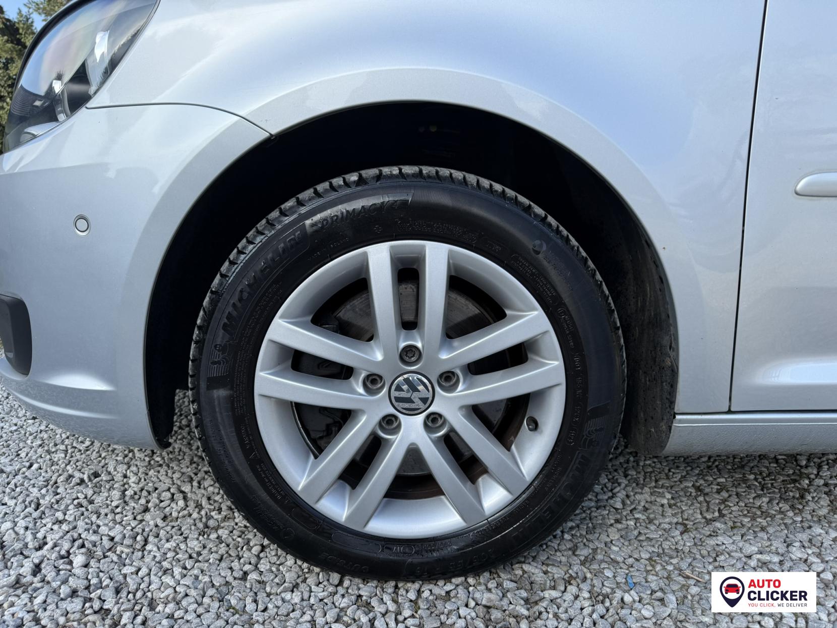 Volkswagen Touran 2.0 TDI SE MPV 5dr Diesel DSG Euro 5 (140 ps)