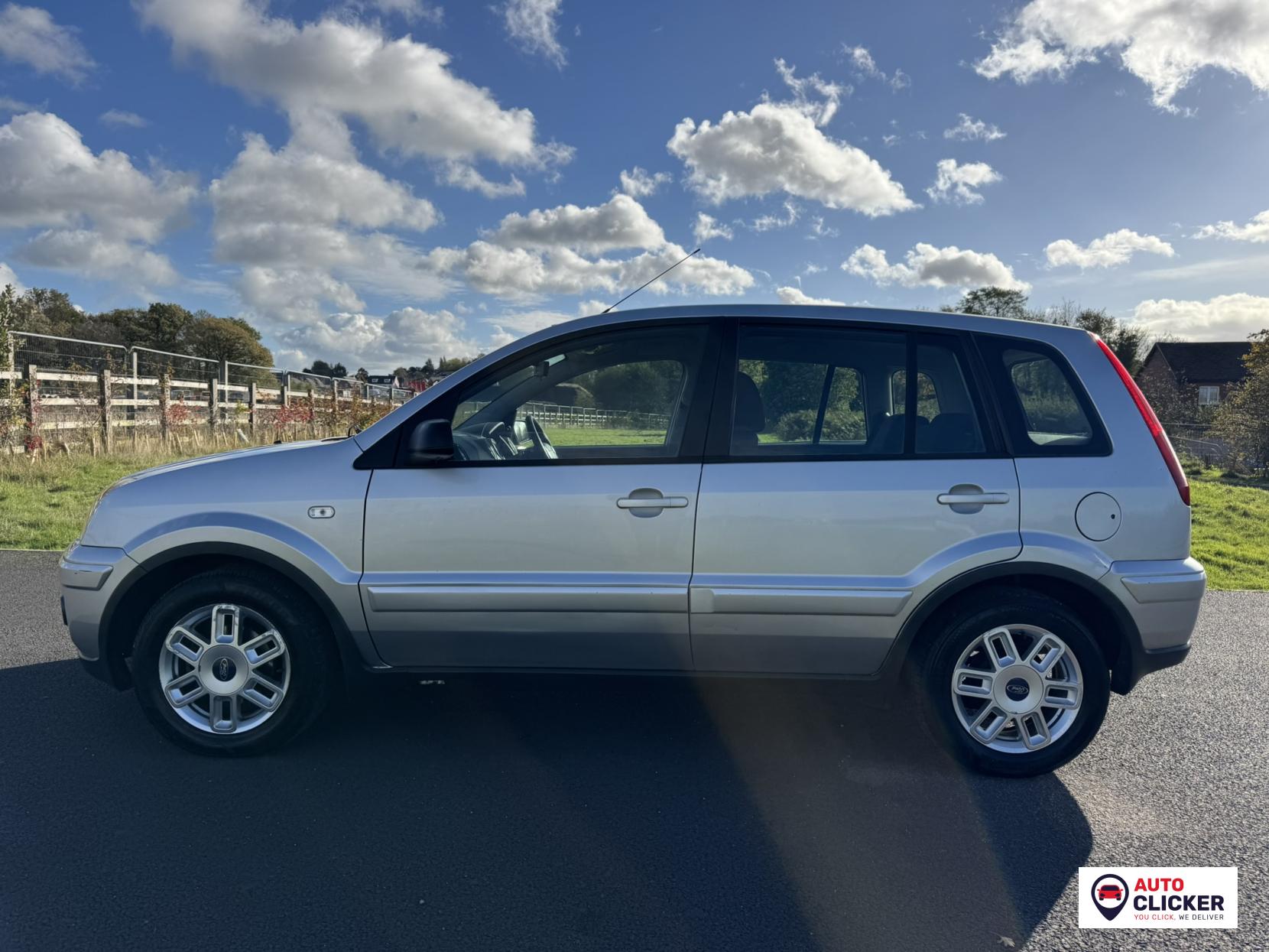 Ford Fusion 1.6 Zetec Climate Hatchback 5dr Petrol Automatic (181 g/km, 99 bhp)