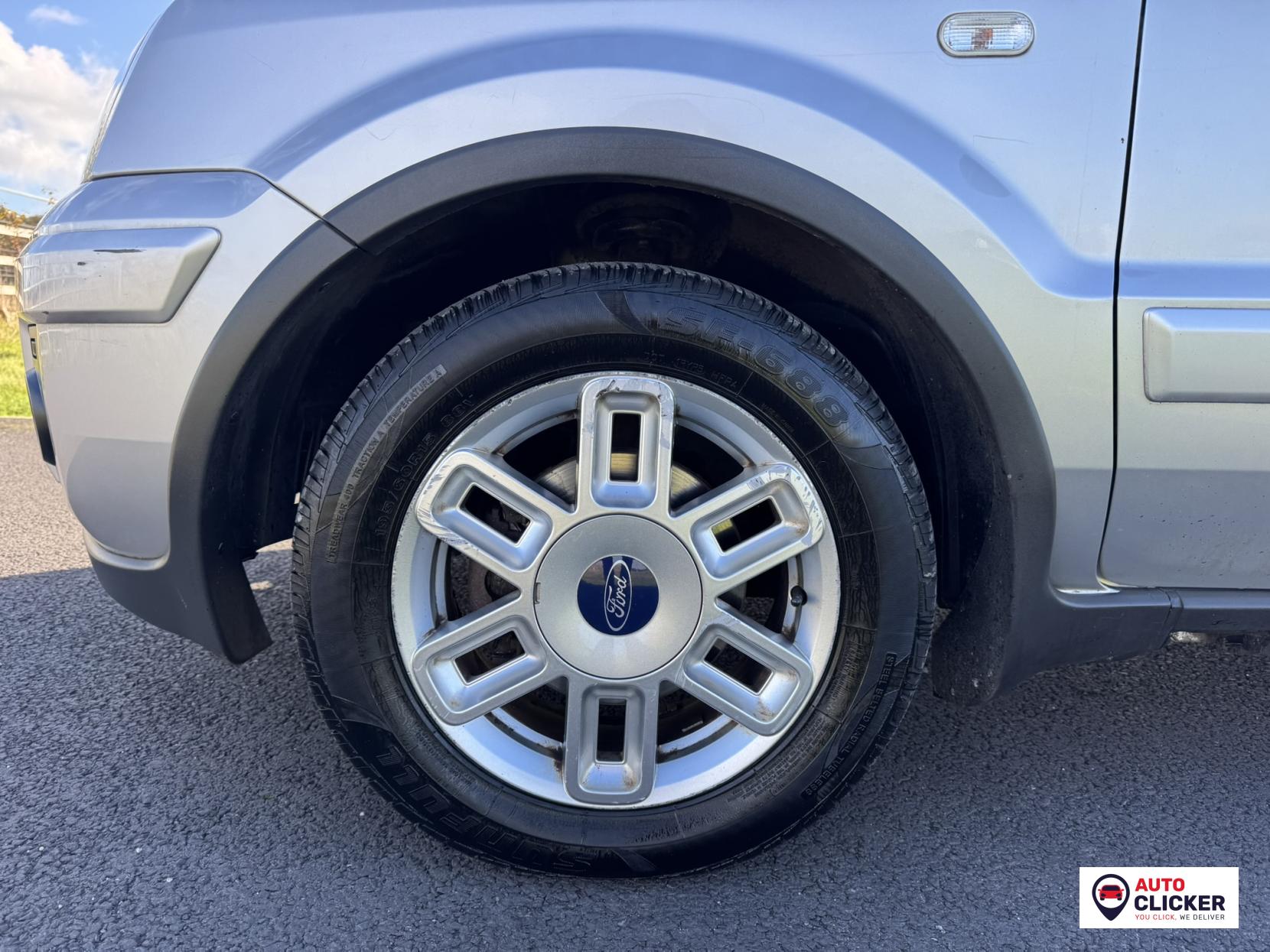 Ford Fusion 1.6 Zetec Climate Hatchback 5dr Petrol Automatic (181 g/km, 99 bhp)