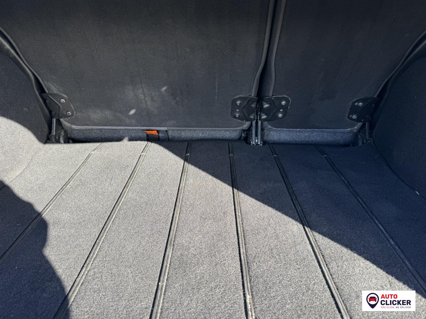 Ford Fusion 1.6 Zetec Climate Hatchback 5dr Petrol Automatic (181 g/km, 99 bhp)