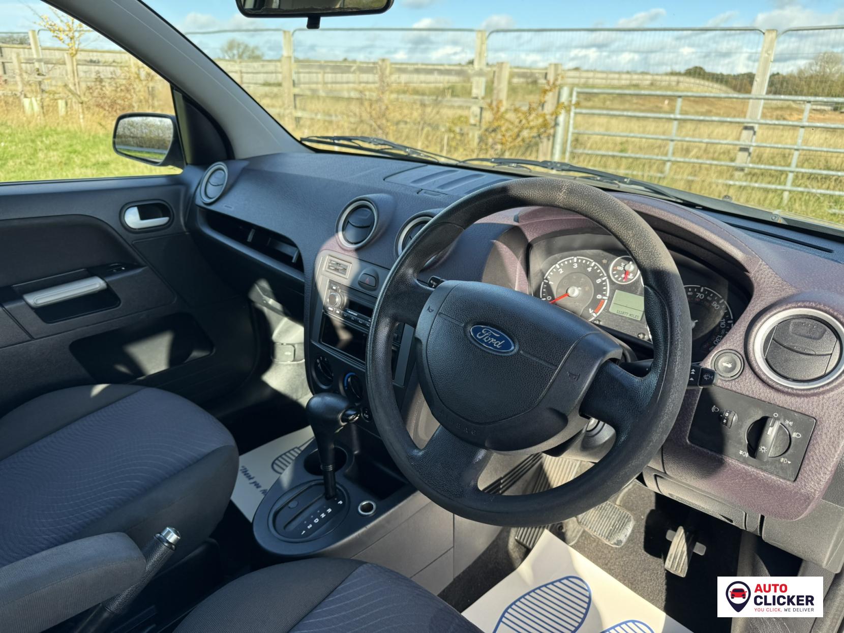 Ford Fusion 1.6 Zetec Climate Hatchback 5dr Petrol Automatic (181 g/km, 99 bhp)