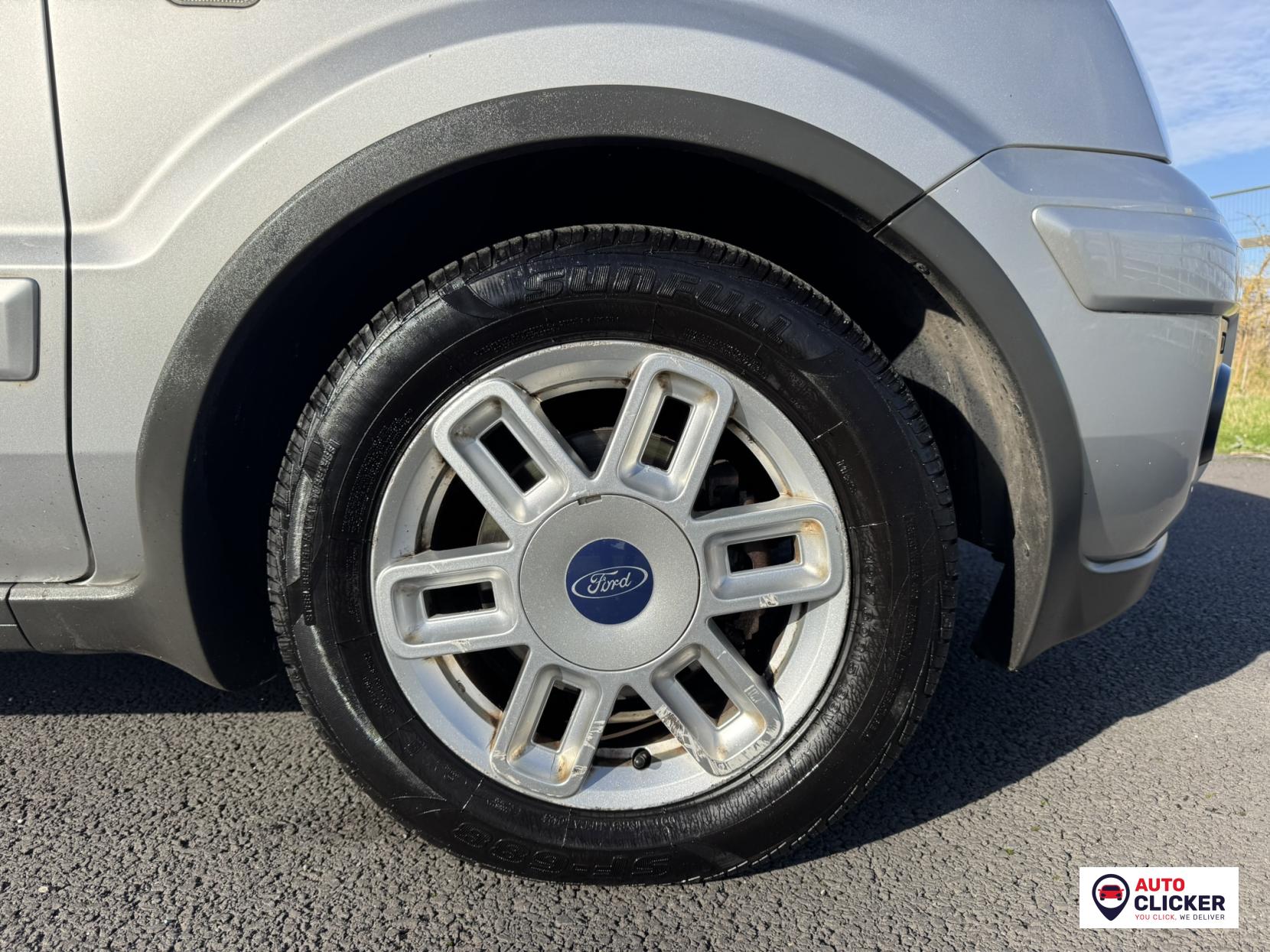 Ford Fusion 1.6 Zetec Climate Hatchback 5dr Petrol Automatic (181 g/km, 99 bhp)