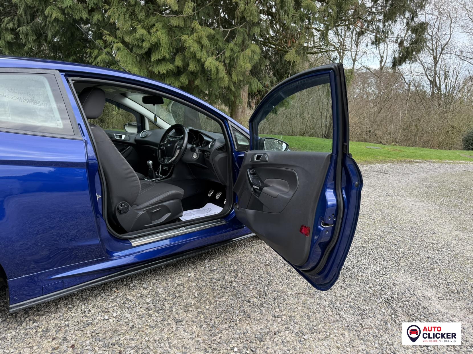 Ford Fiesta 1.0T EcoBoost Zetec S Hatchback 3dr Petrol Manual Euro 5 (s/s) (125 ps)