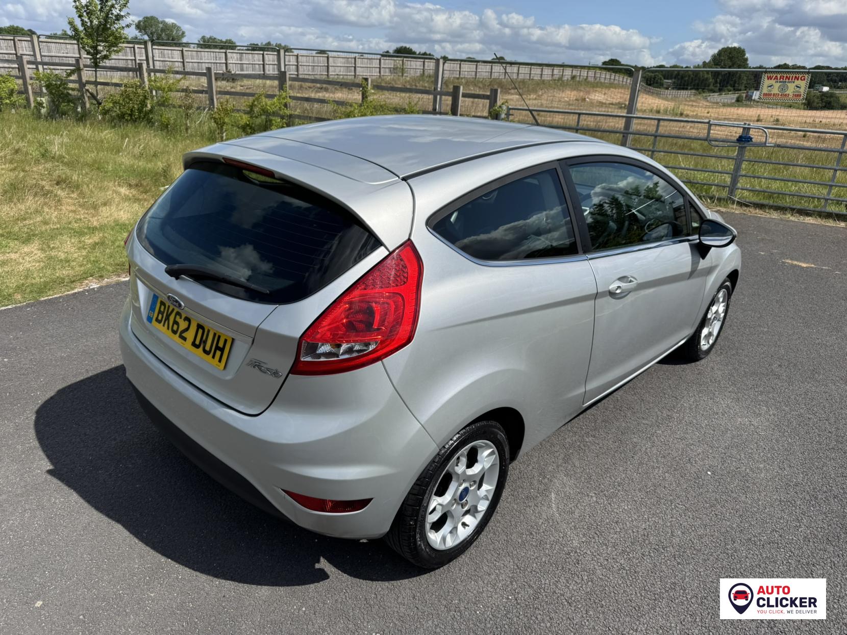 Ford Fiesta 1.25 Zetec Hatchback 3dr Petrol Manual (129 g/km, 81 bhp)