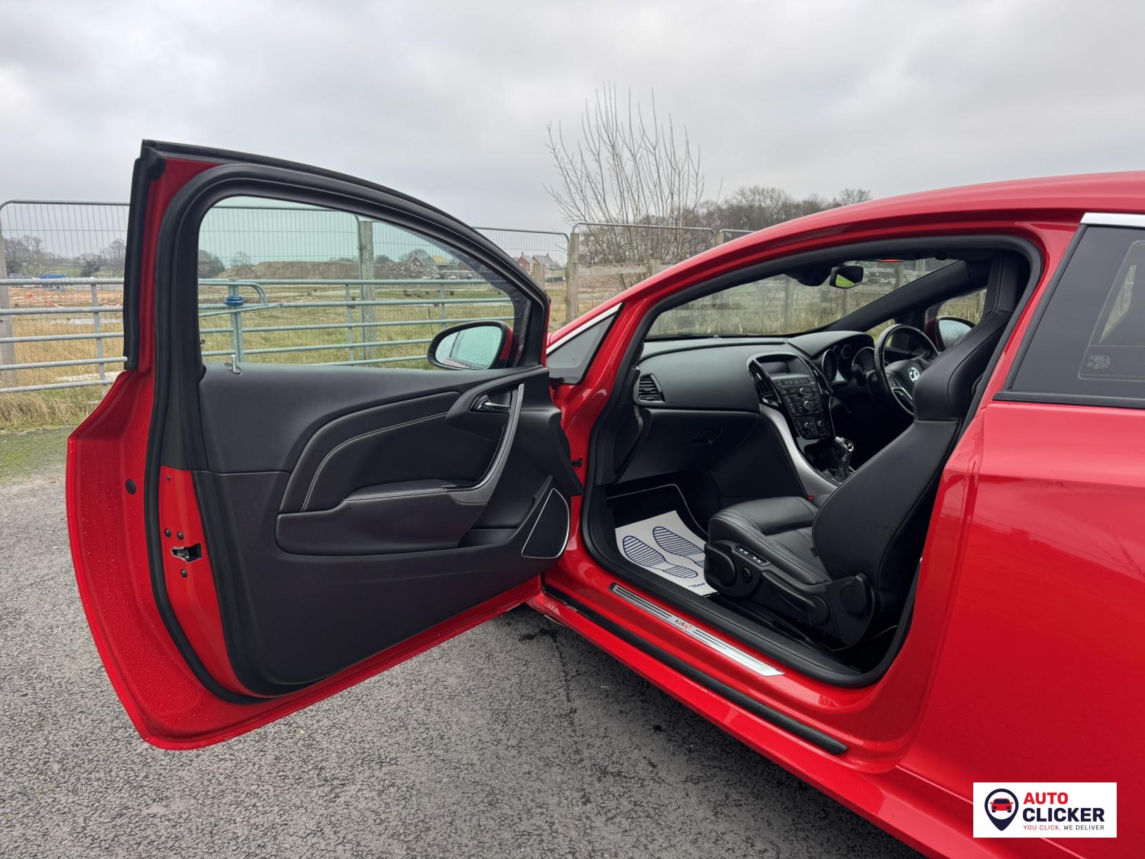 Vauxhall Astra GTC 2.0T VXR Coupe 3dr Petrol Manual Euro 5 (s/s) (280 ps)