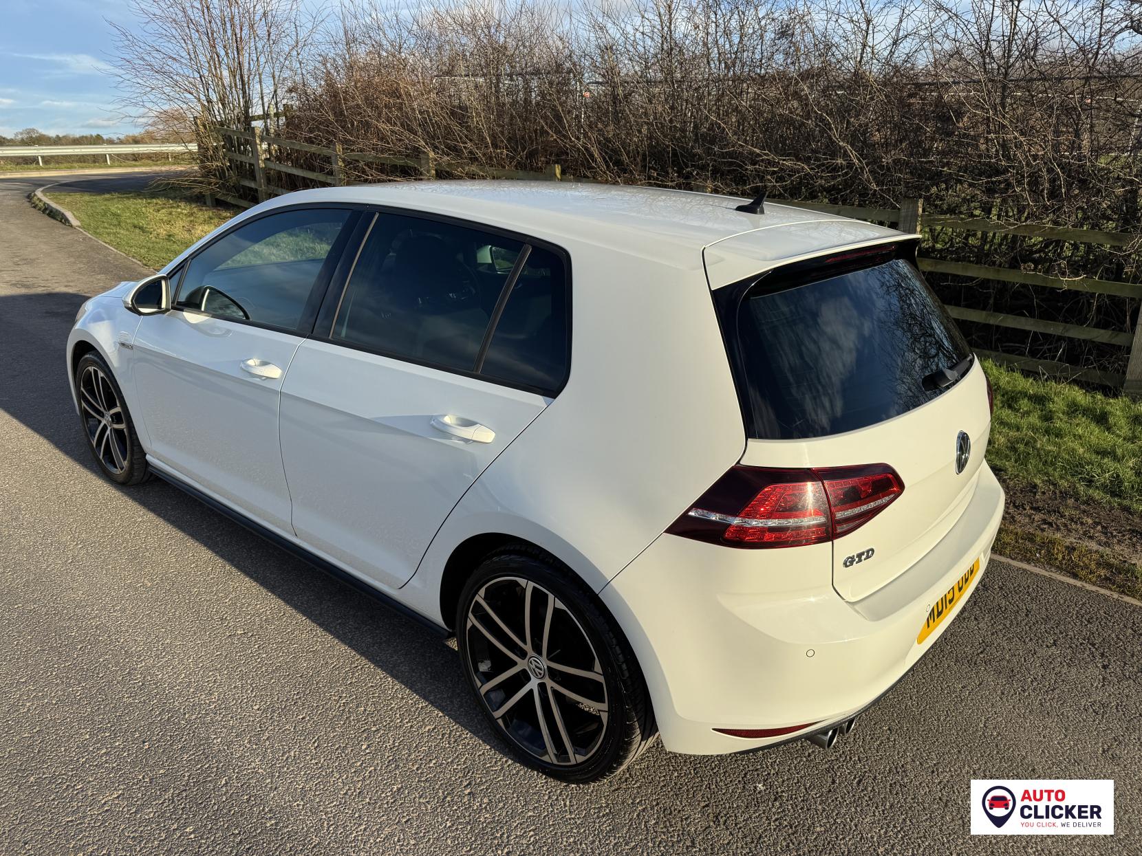 Volkswagen Golf 2.0 TDI BlueMotion Tech GTD Hatchback 5dr Diesel Manual Euro 6 (s/s) (184 ps)