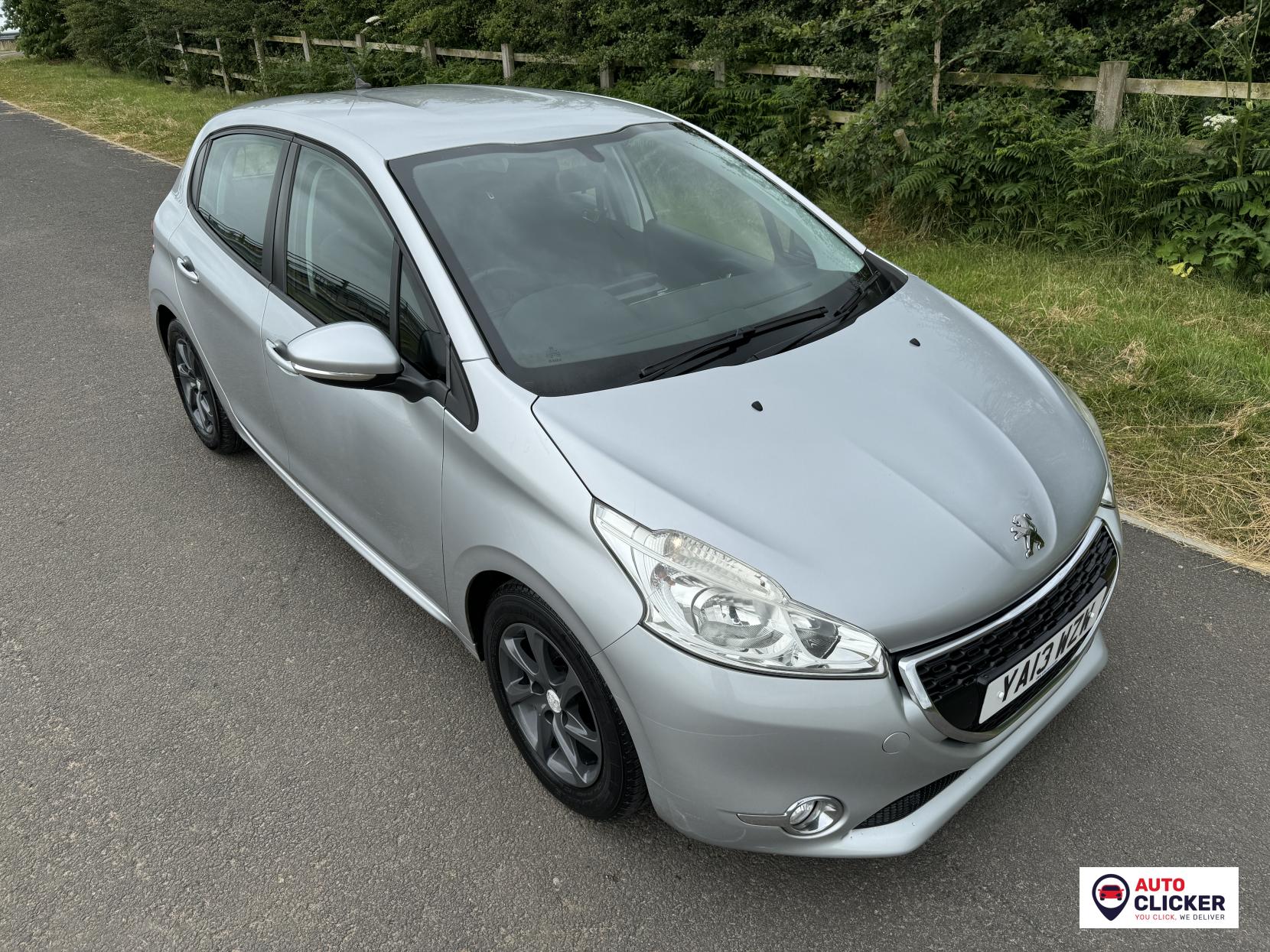 Peugeot 208 1.2 VTi Active Hatchback 5dr Petrol Manual Euro 5 (82 ps)