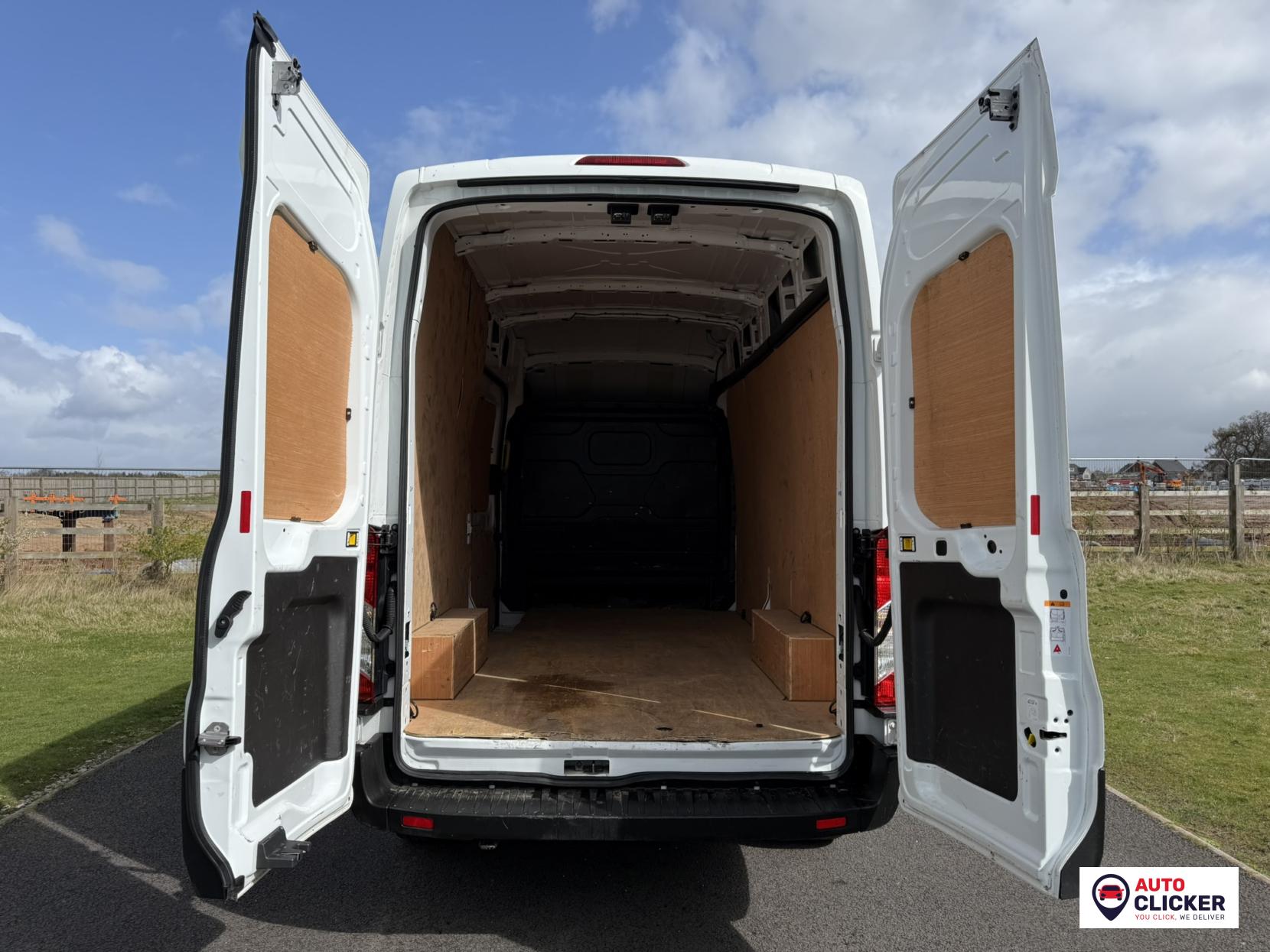 Ford Transit 2.0 350 EcoBlue Leader Panel Van 5dr Diesel Manual RWD L3 H3 Euro 6 (s/s) (130 ps)