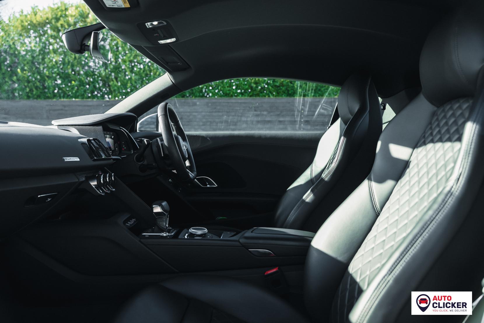 Audi R8 5.2 FSI V10 Performance Coupe 2dr Petrol S Tronic quattro Euro 6 (s/s) (620 ps)