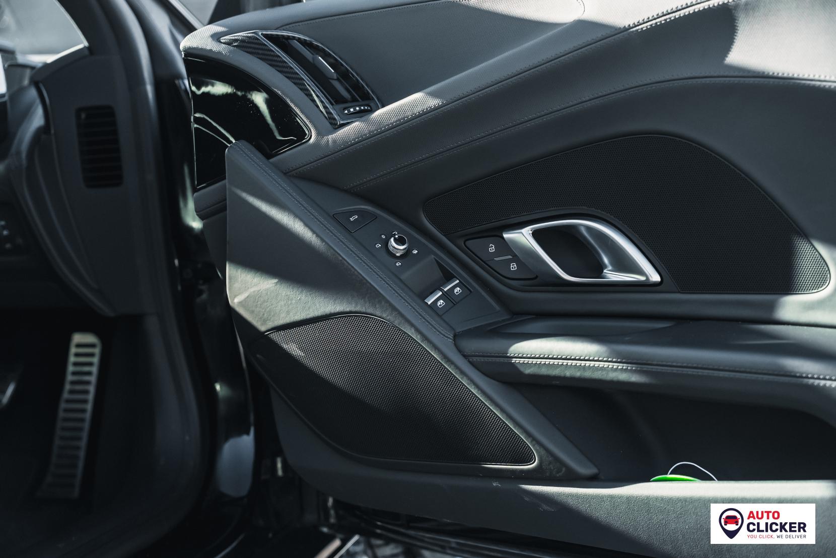 Audi R8 5.2 FSI V10 Performance Coupe 2dr Petrol S Tronic quattro Euro 6 (s/s) (620 ps)