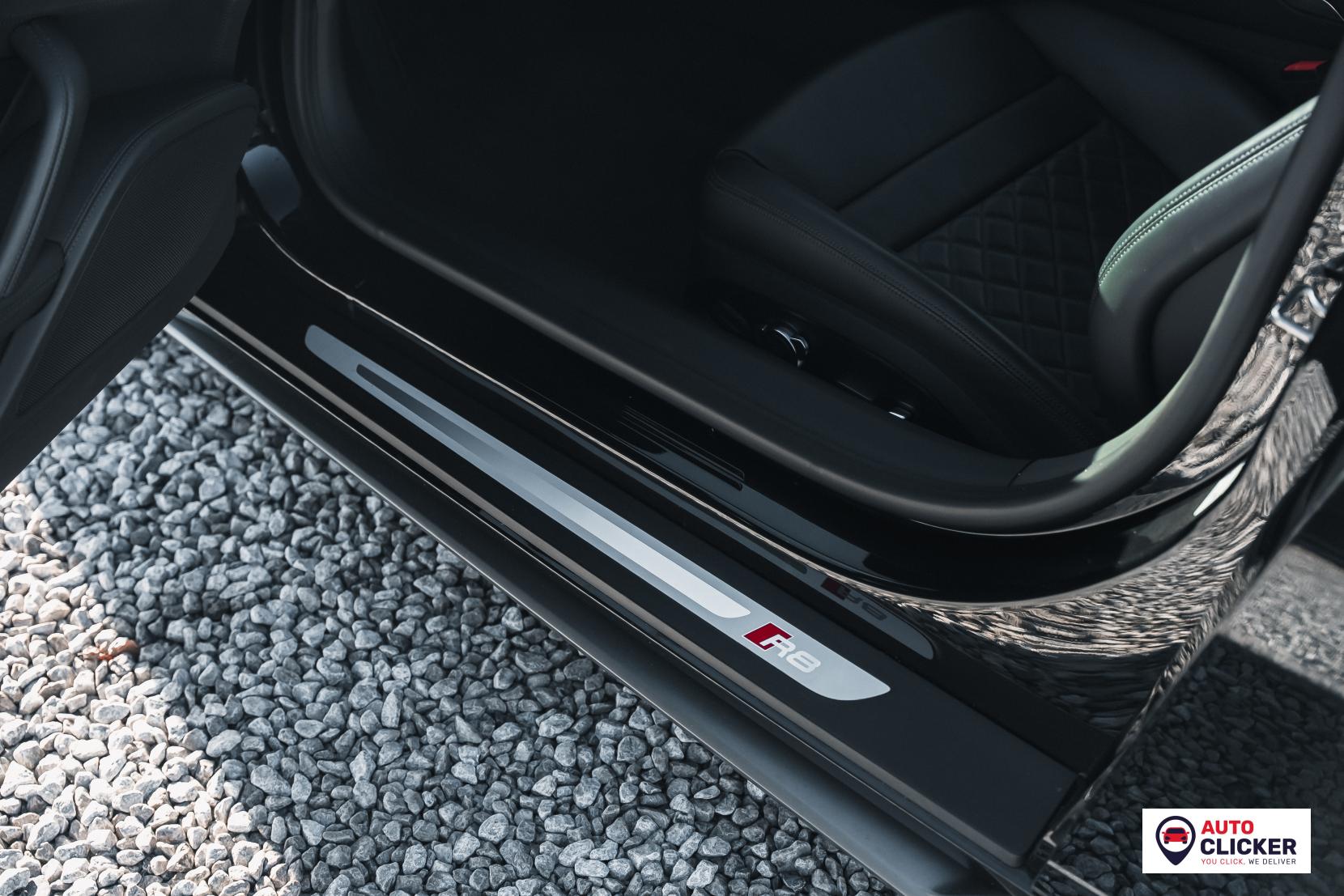 Audi R8 5.2 FSI V10 Performance Coupe 2dr Petrol S Tronic quattro Euro 6 (s/s) (620 ps)