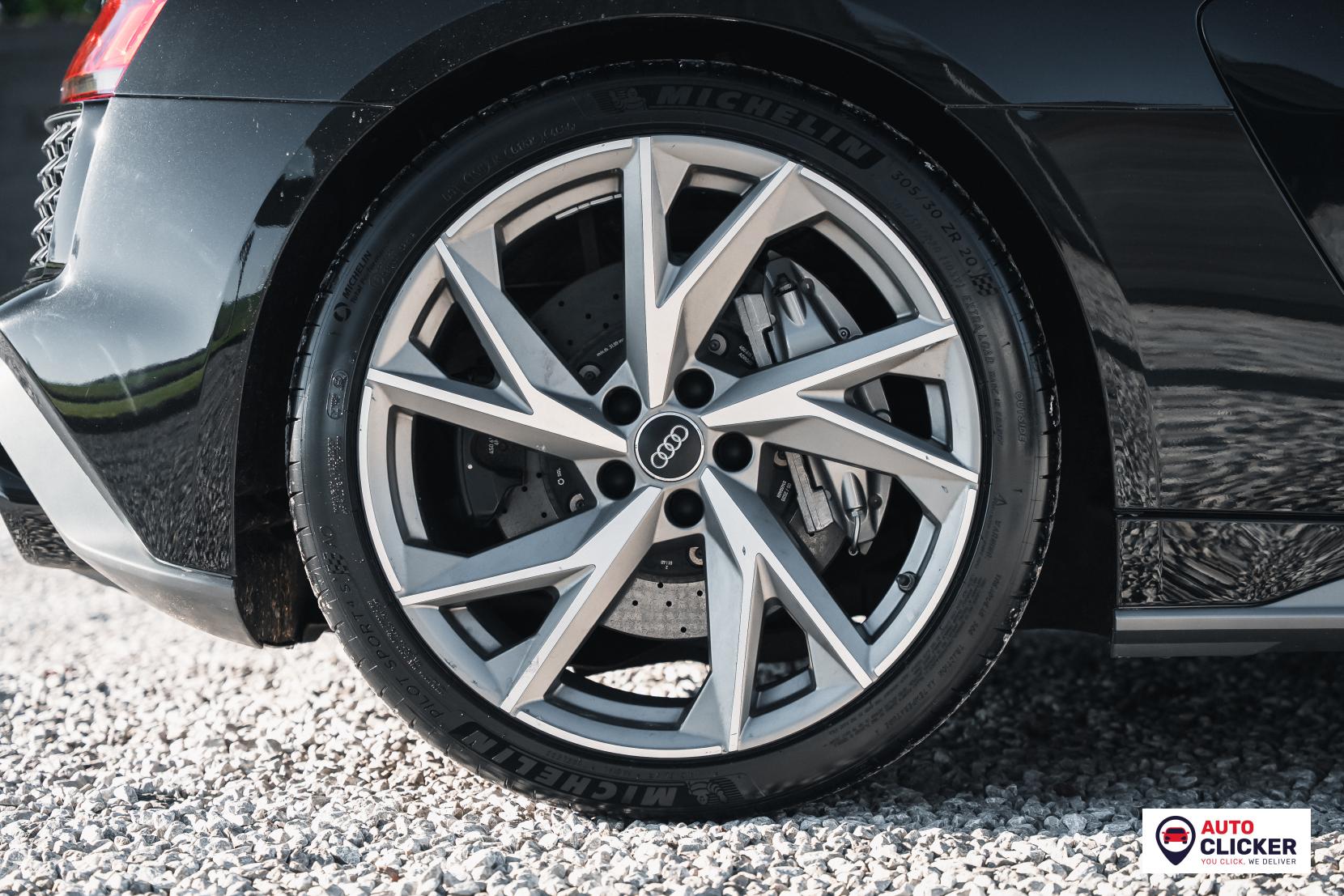 Audi R8 5.2 FSI V10 Performance Coupe 2dr Petrol S Tronic quattro Euro 6 (s/s) (620 ps)