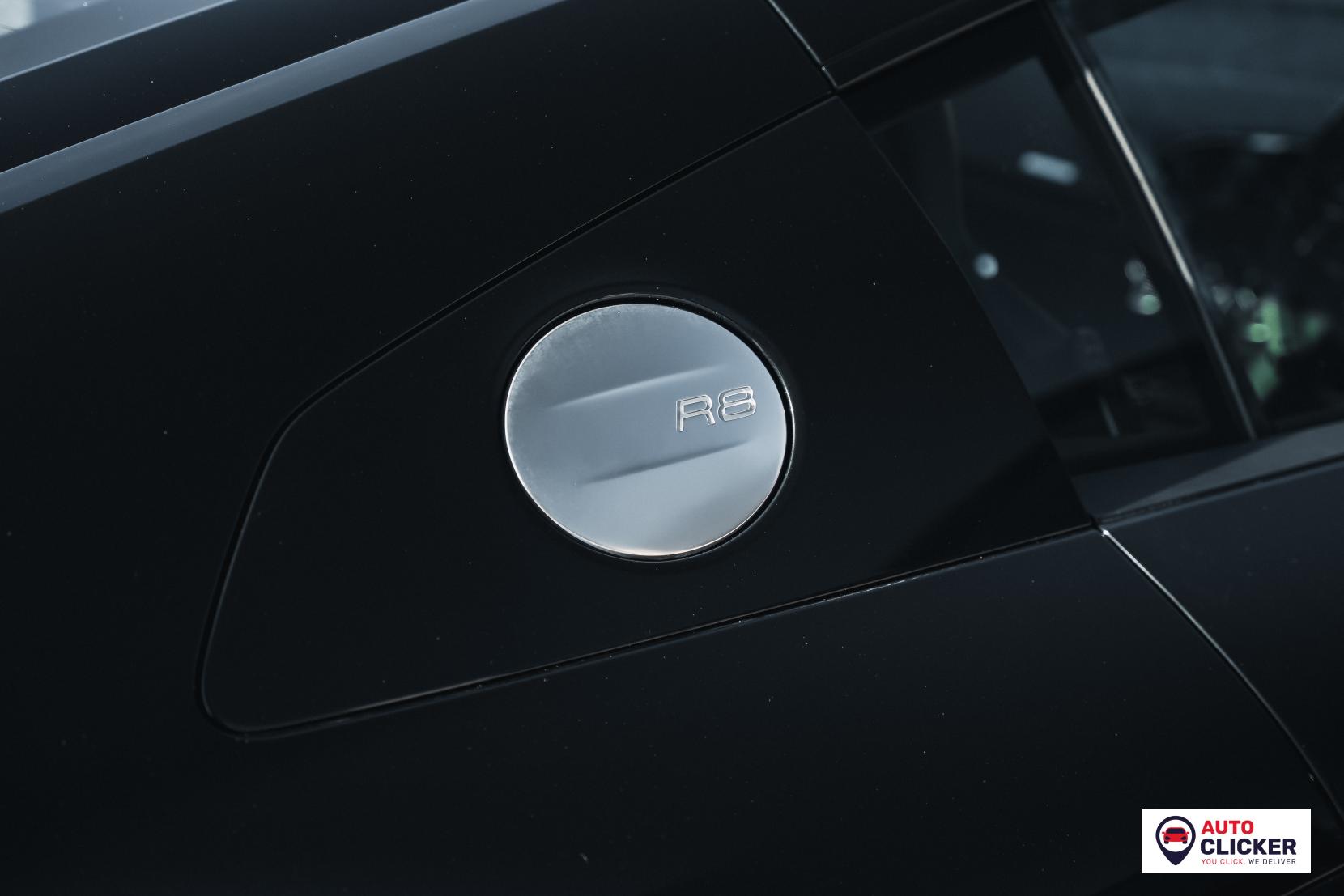 Audi R8 5.2 FSI V10 Performance Coupe 2dr Petrol S Tronic quattro Euro 6 (s/s) (620 ps)