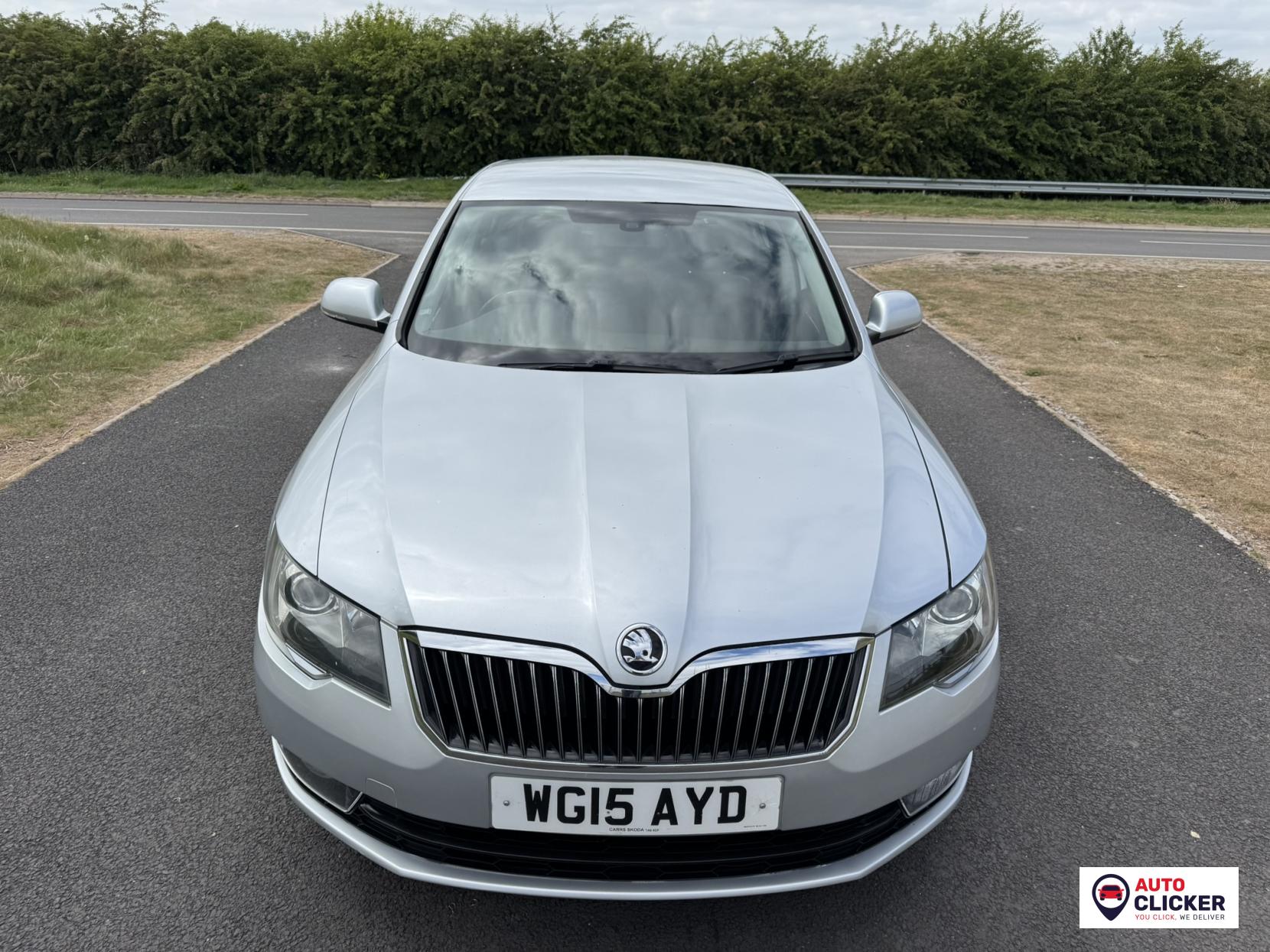 Skoda Superb 2.0 TDI S Hatchback 5dr Diesel DSG Euro 5 (s/s) (140 ps)