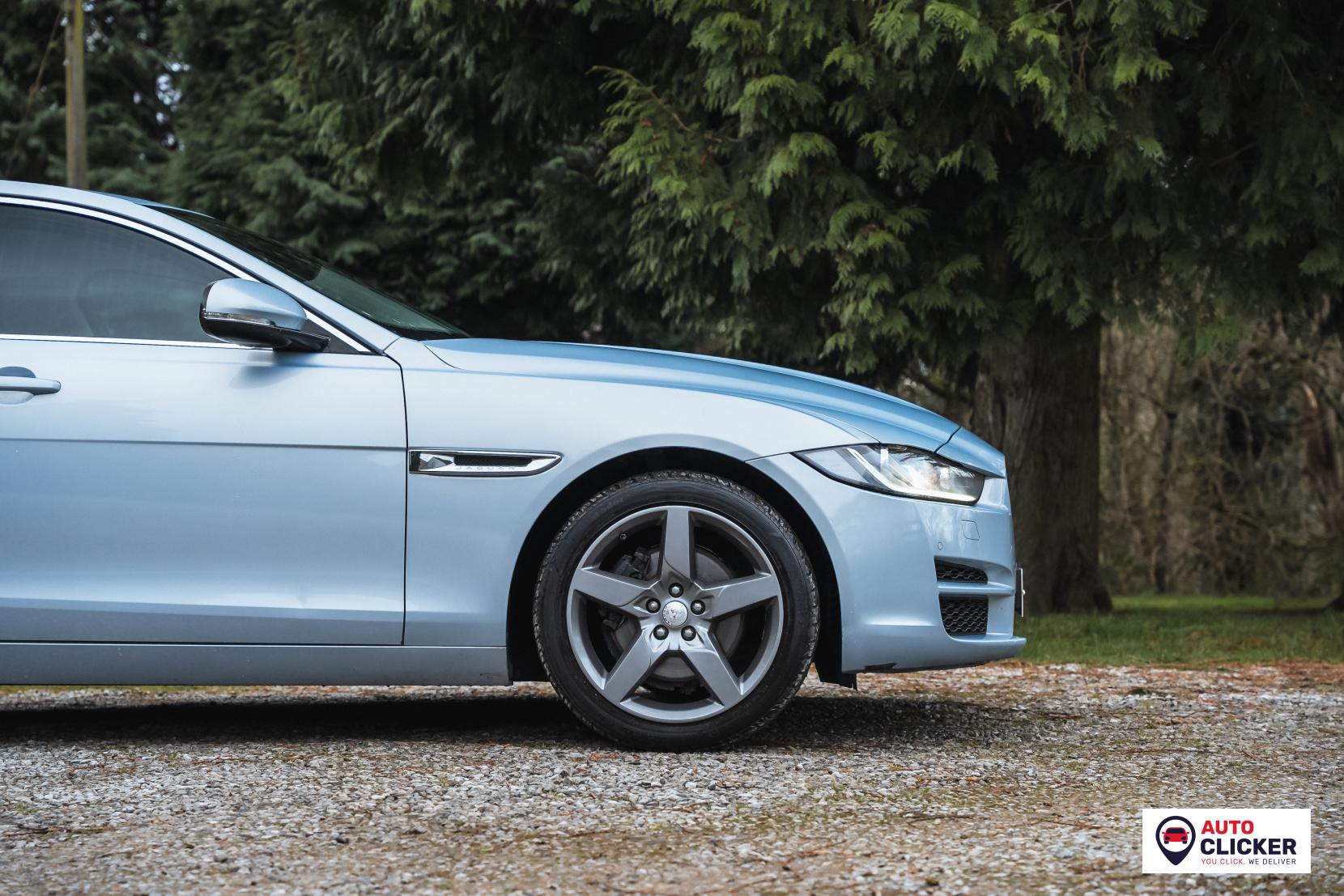 Jaguar XE 2.0d Prestige Saloon 4dr Diesel Auto Euro 6 (s/s) (180 ps)