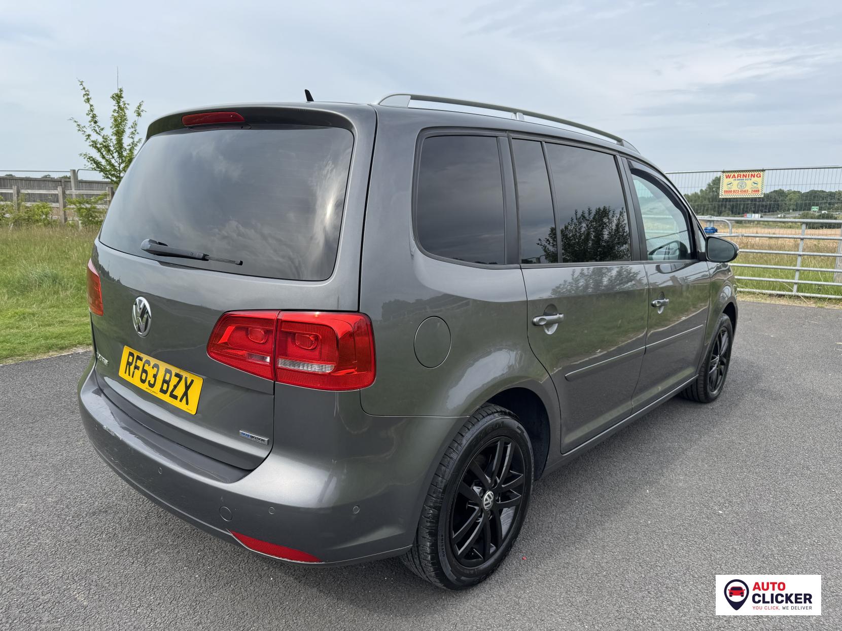 Volkswagen Touran 1.6 TDI BlueMotion Tech SE MPV 5dr Diesel DSG Euro 5 (s/s) (105 ps)