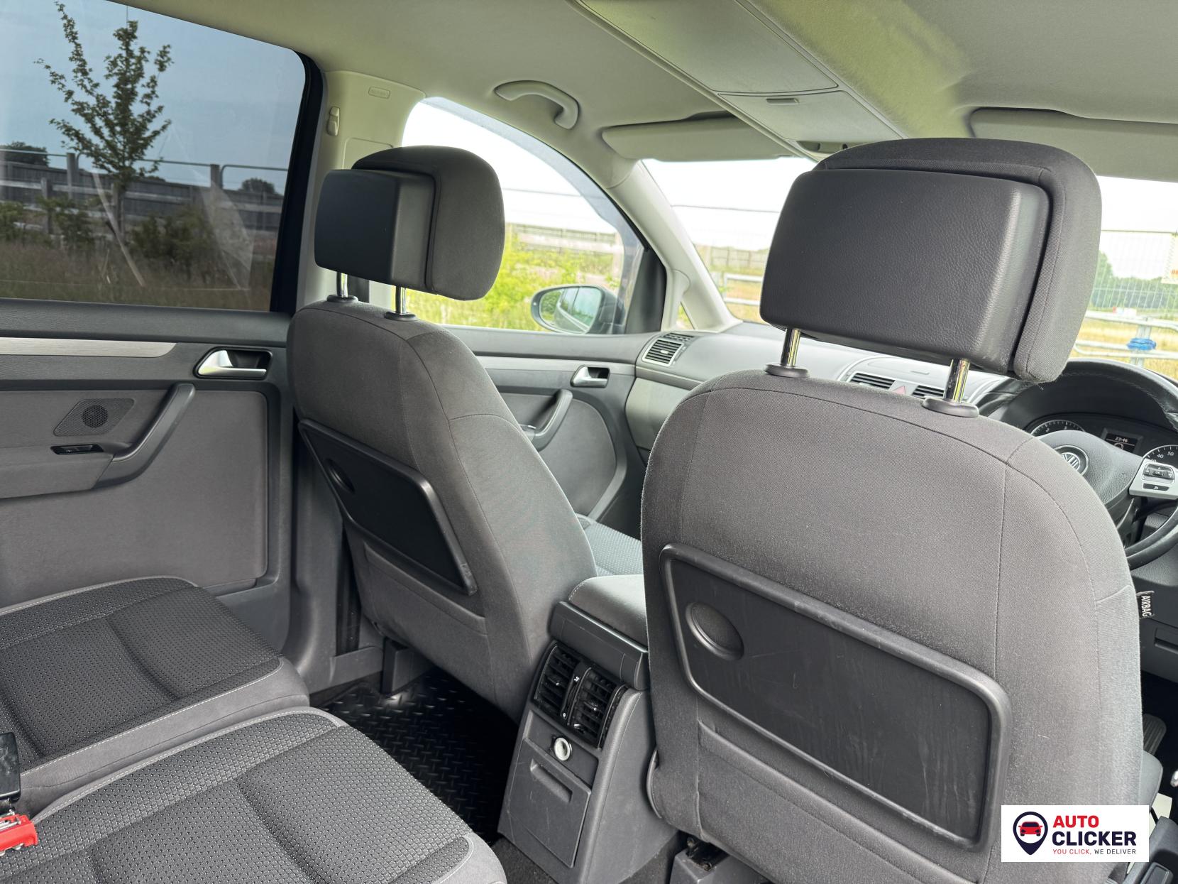 Volkswagen Touran 1.6 TDI BlueMotion Tech SE MPV 5dr Diesel DSG Euro 5 (s/s) (105 ps)