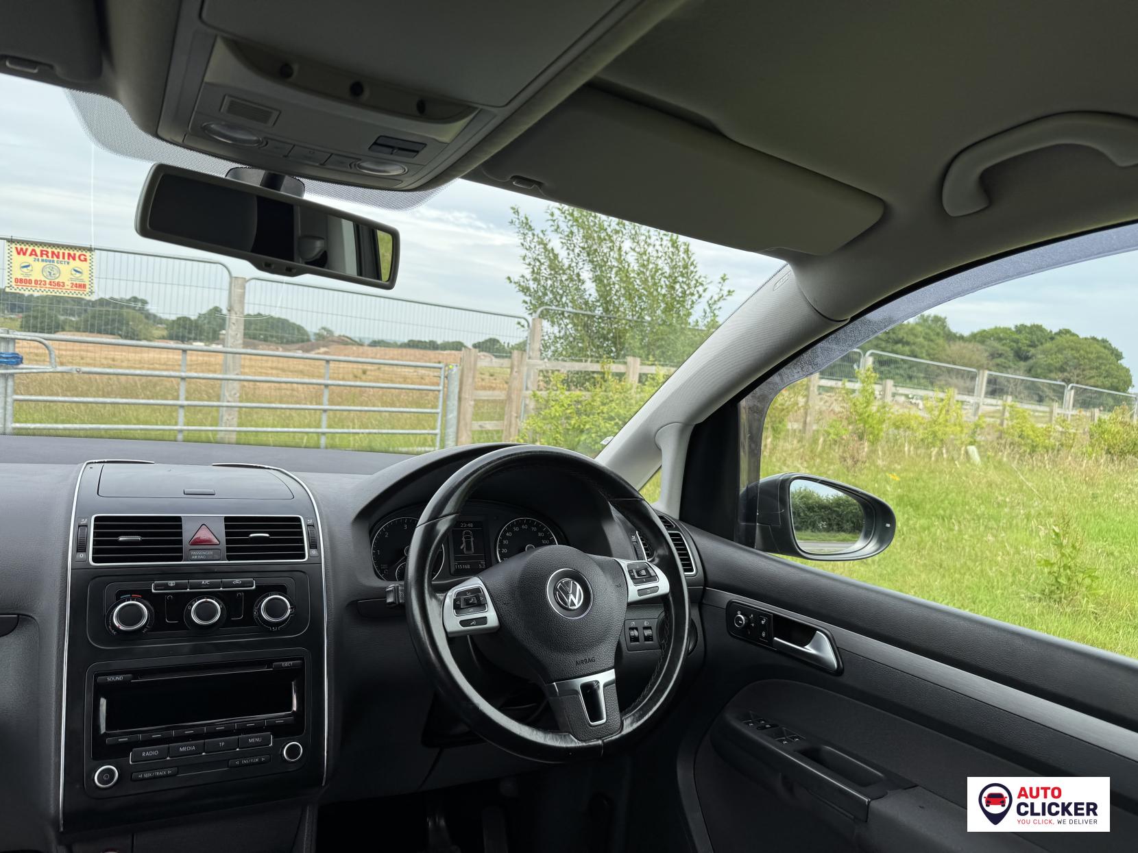Volkswagen Touran 1.6 TDI BlueMotion Tech SE MPV 5dr Diesel DSG Euro 5 (s/s) (105 ps)