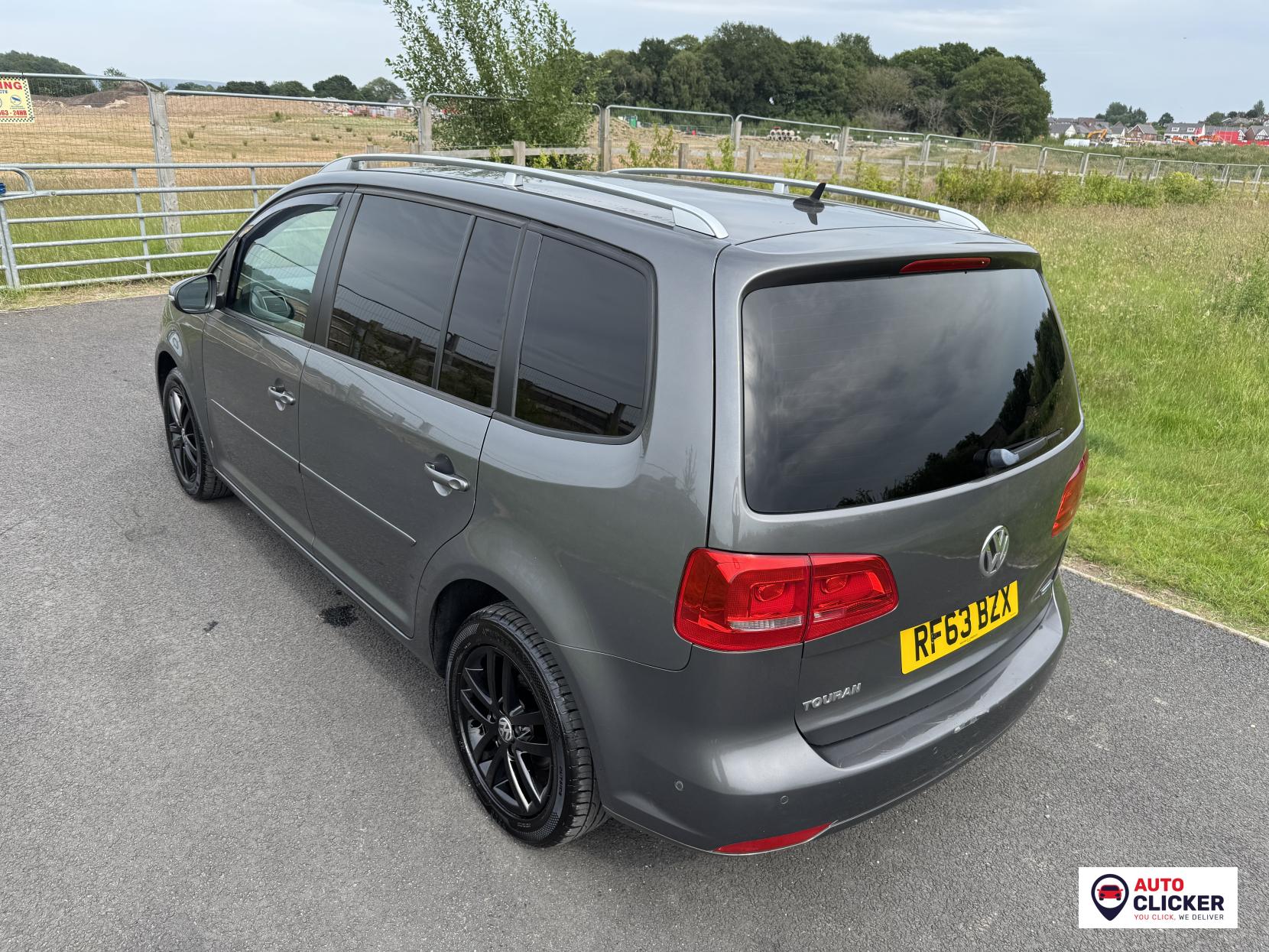 Volkswagen Touran 1.6 TDI BlueMotion Tech SE MPV 5dr Diesel DSG Euro 5 (s/s) (105 ps)