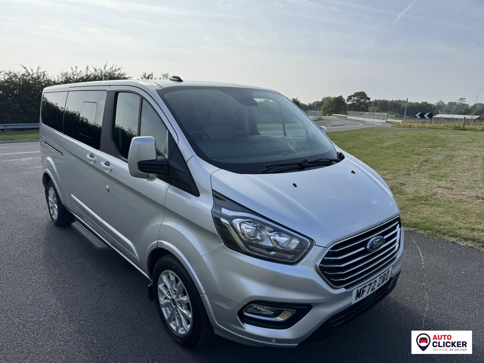 Ford Tourneo Custom 2.0 320 EcoBlue Titanium Minibus Double Cab 5dr Diesel Manual L2 Euro 6 (s/s) (130 ps)
