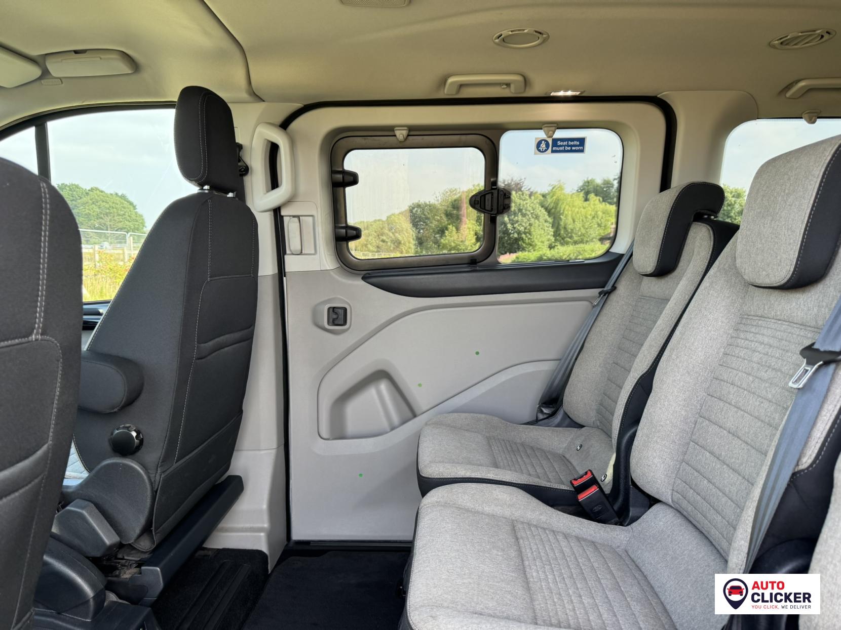 Ford Tourneo Custom 2.0 320 EcoBlue Titanium Minibus Double Cab 5dr Diesel Manual L2 Euro 6 (s/s) (130 ps)