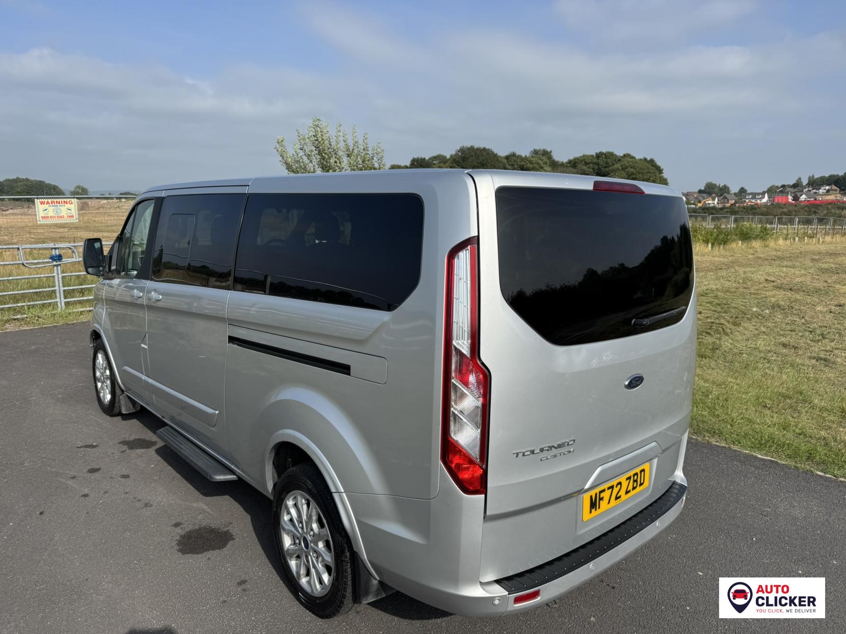 Ford Tourneo Custom 2.0 320 EcoBlue Titanium Minibus Double Cab 5dr Diesel Manual L2 Euro 6 (s/s) (130 ps)