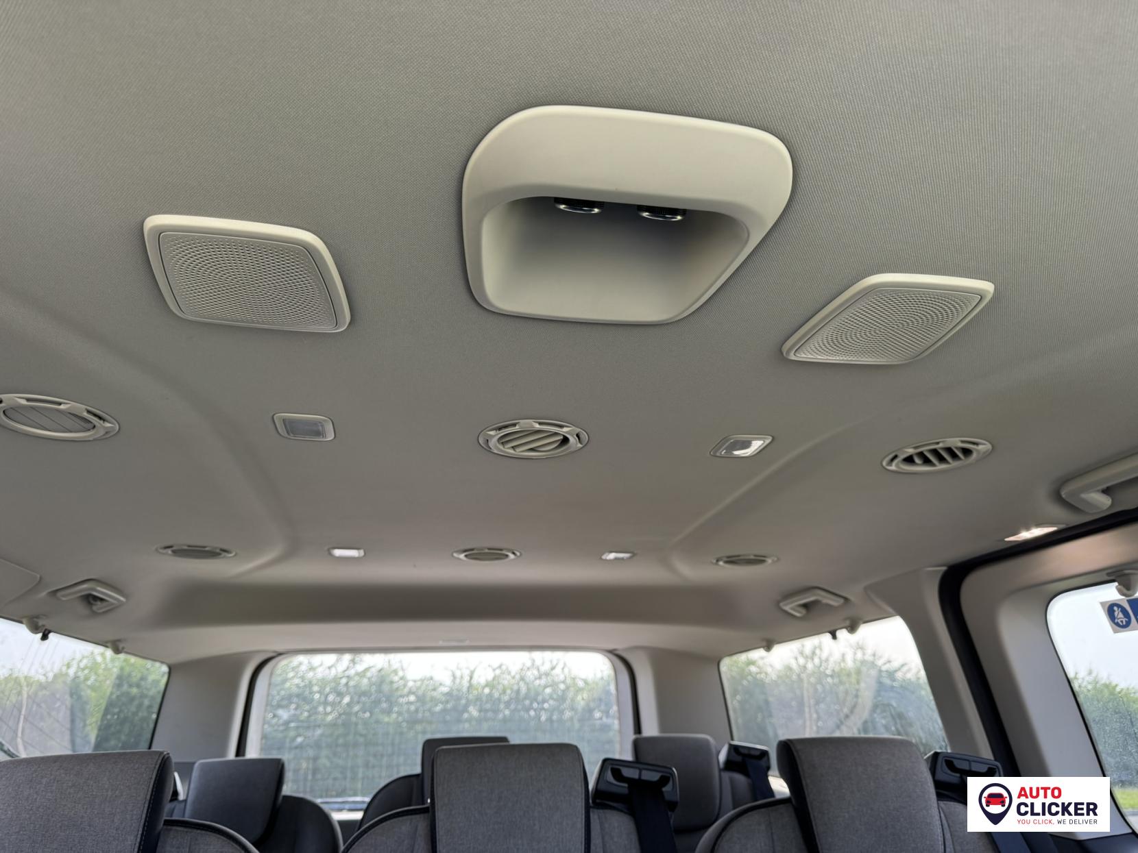 Ford Tourneo Custom 2.0 320 EcoBlue Titanium Minibus Double Cab 5dr Diesel Manual L2 Euro 6 (s/s) (130 ps)