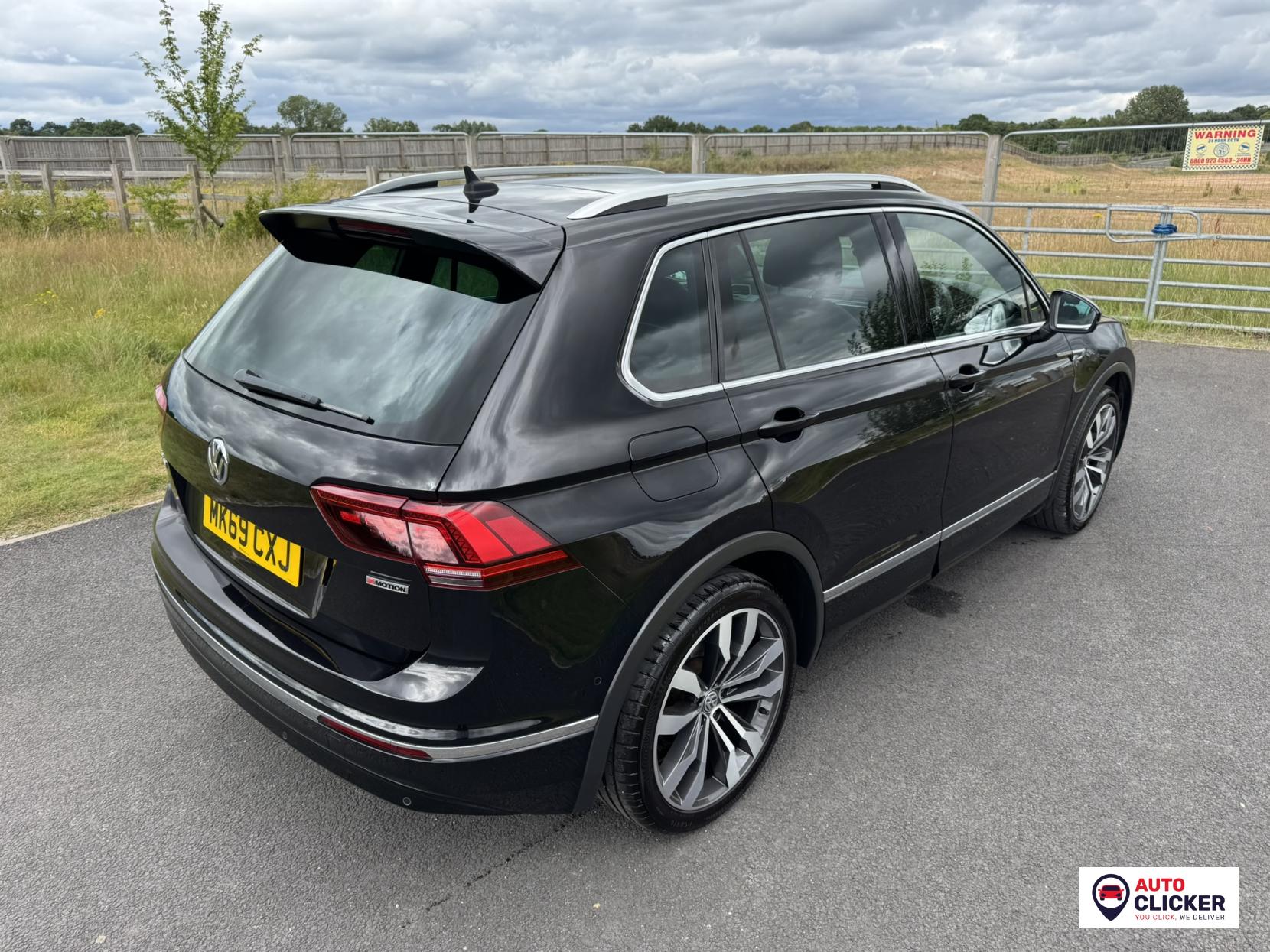 Volkswagen Tiguan 2.0 TSI R-Line Tech SUV 5dr Petrol DSG 4Motion Euro 6 (s/s) (190 ps)