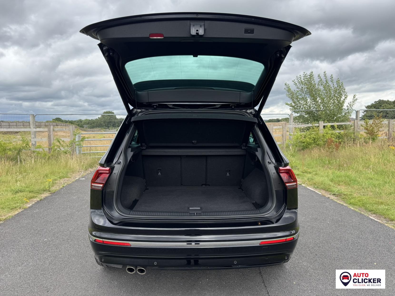 Volkswagen Tiguan 2.0 TSI R-Line Tech SUV 5dr Petrol DSG 4Motion Euro 6 (s/s) (190 ps)