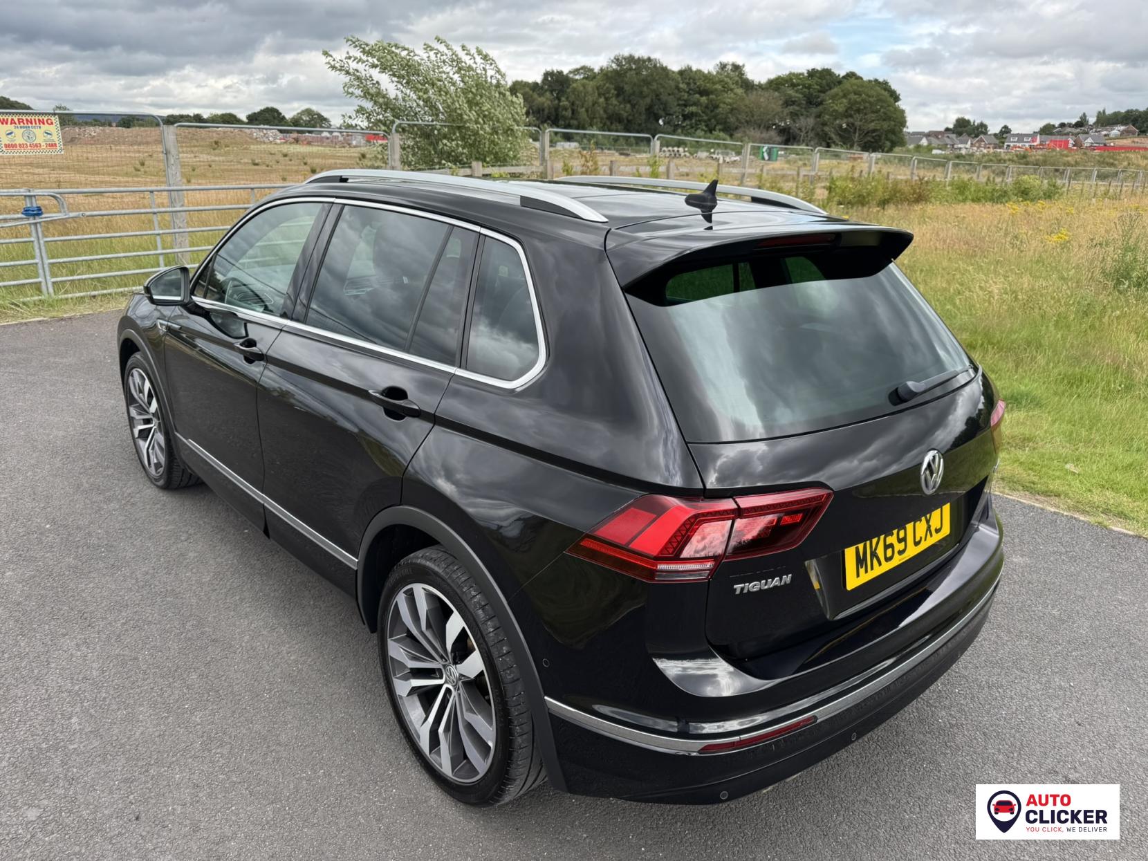 Volkswagen Tiguan 2.0 TSI R-Line Tech SUV 5dr Petrol DSG 4Motion Euro 6 (s/s) (190 ps)